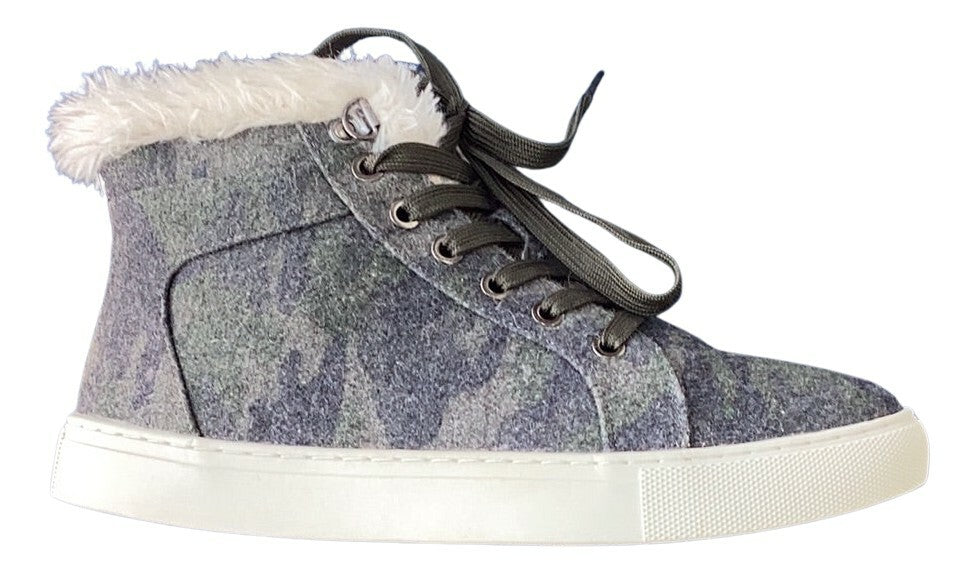 Corkys Camo Fur Boots - Closet Space