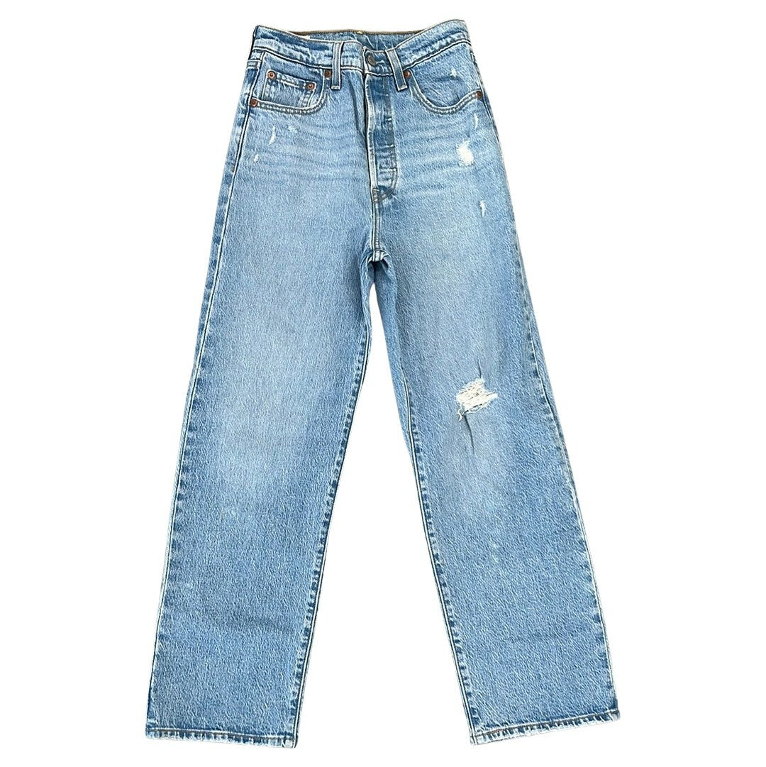 LEVI'S Wedgie Light Wash Jeans - Closet Space
