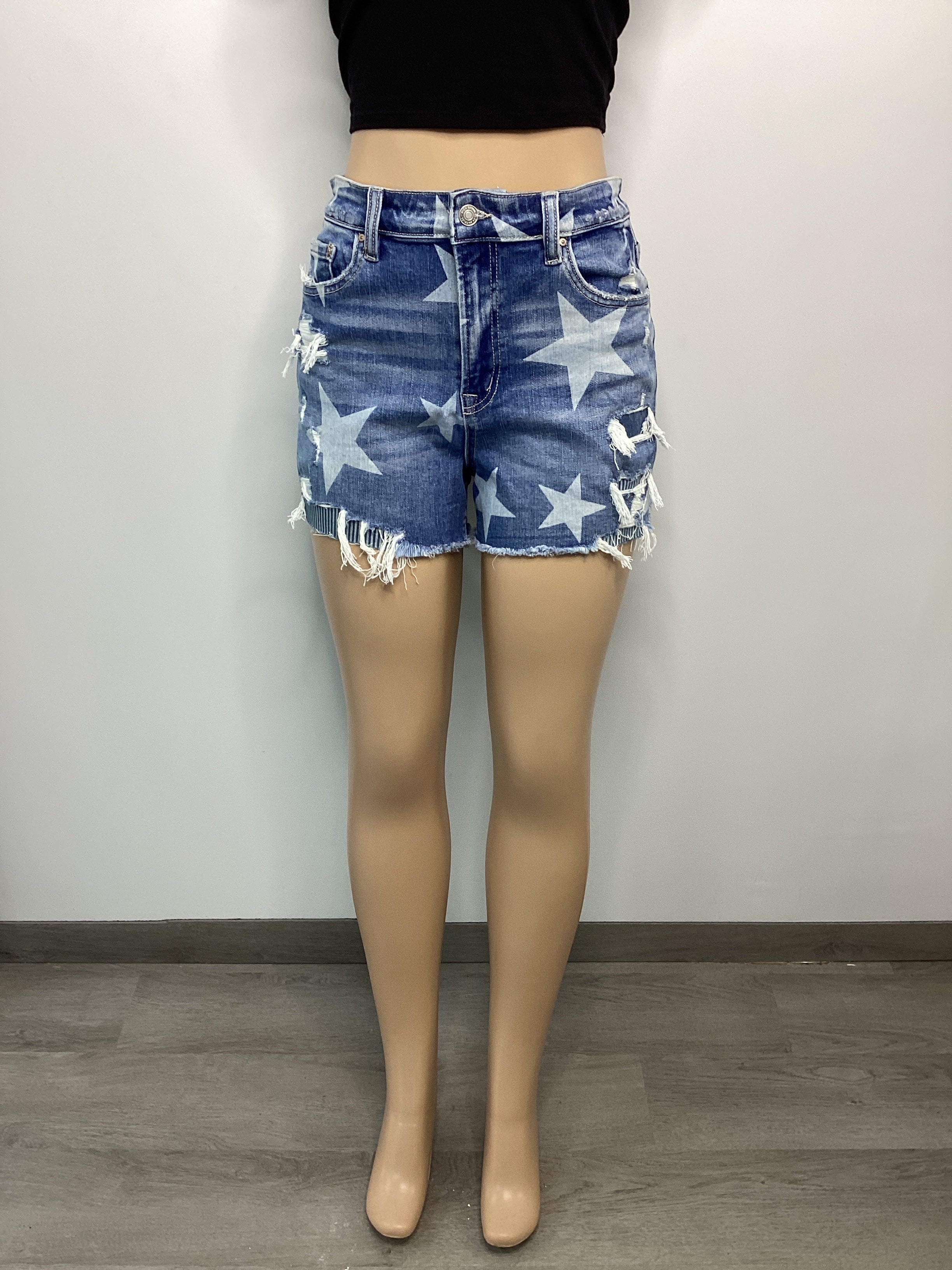 High-Rise Shorts w/Star Print - Closet Space