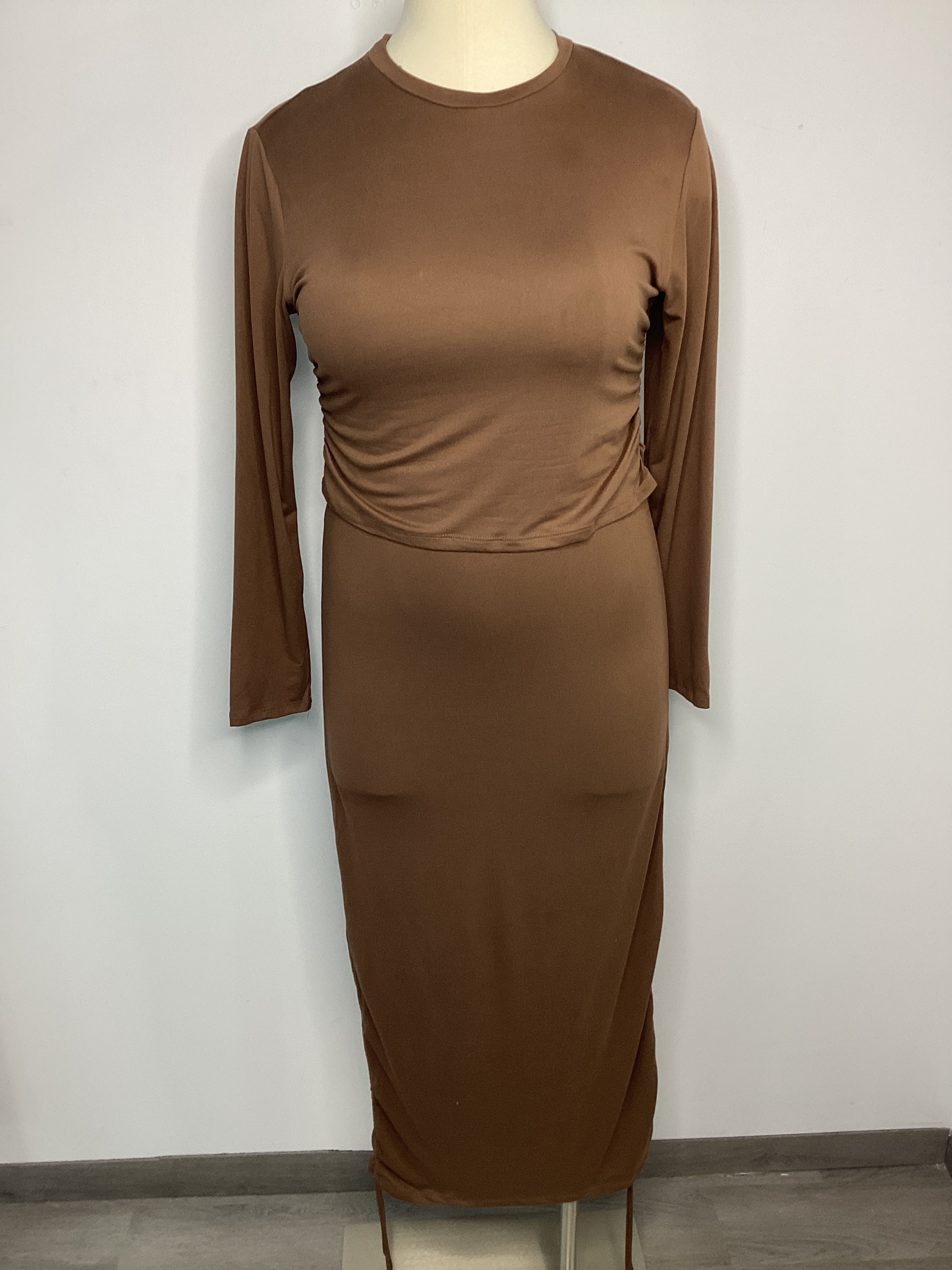 Curvy - Ruched Crop Top & Drawstring Skirt Set - Closet Space