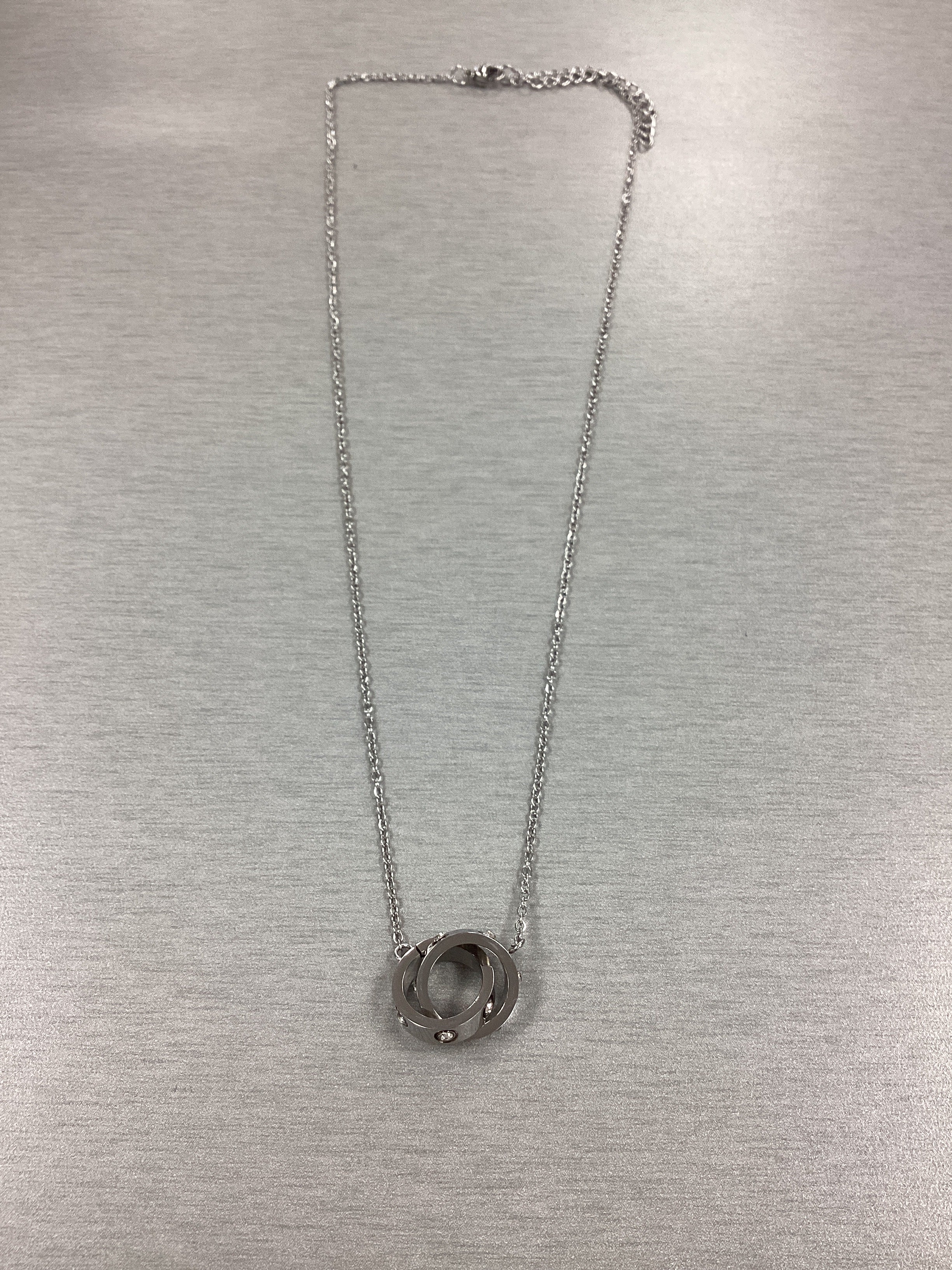 Interlocking Circle Necklace