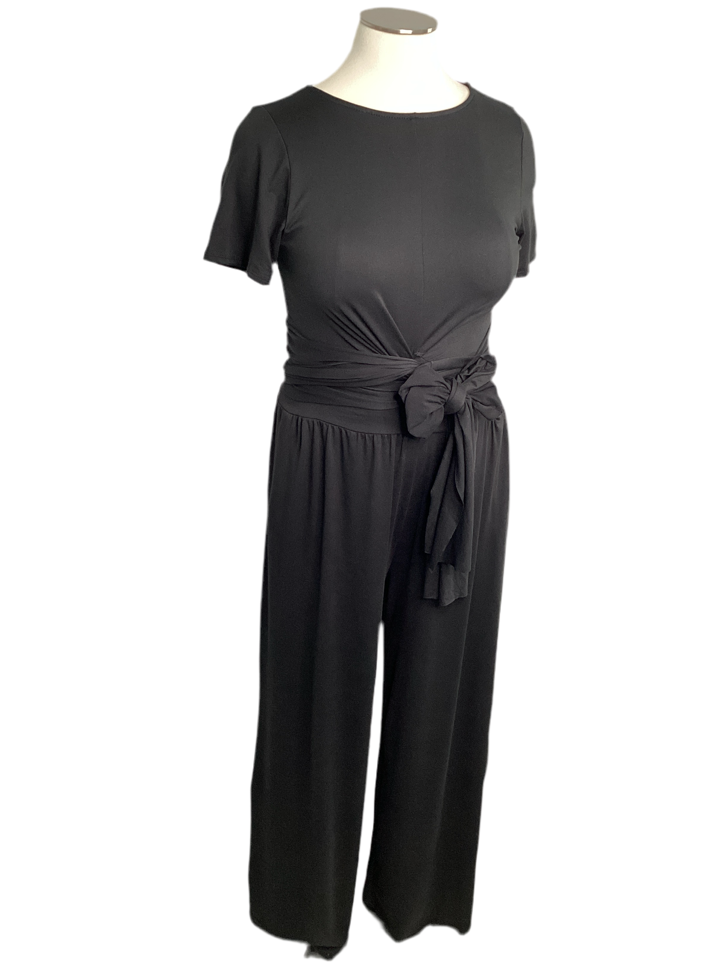 CURVY - Wrap Around Short Sleeve Top And Short Set