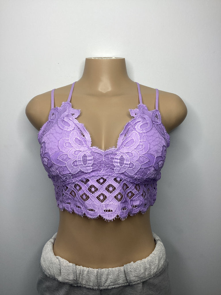 Curvy - Scalloped Lace Cami Bralette - Closet Space