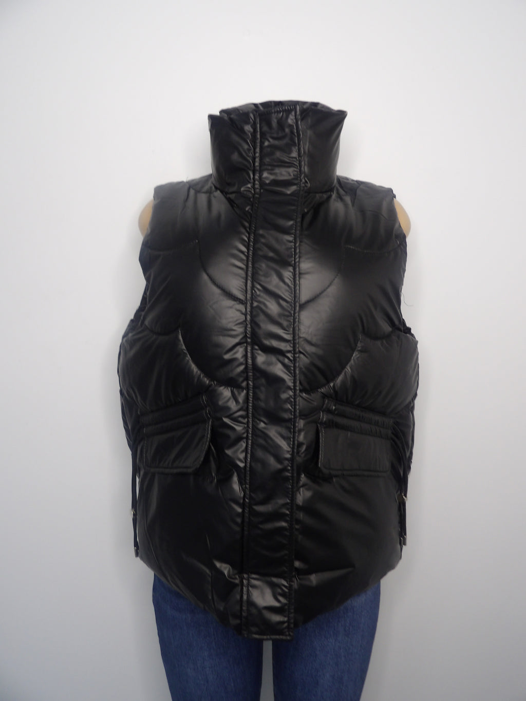 Shinny Puffer Vest - Closet Space