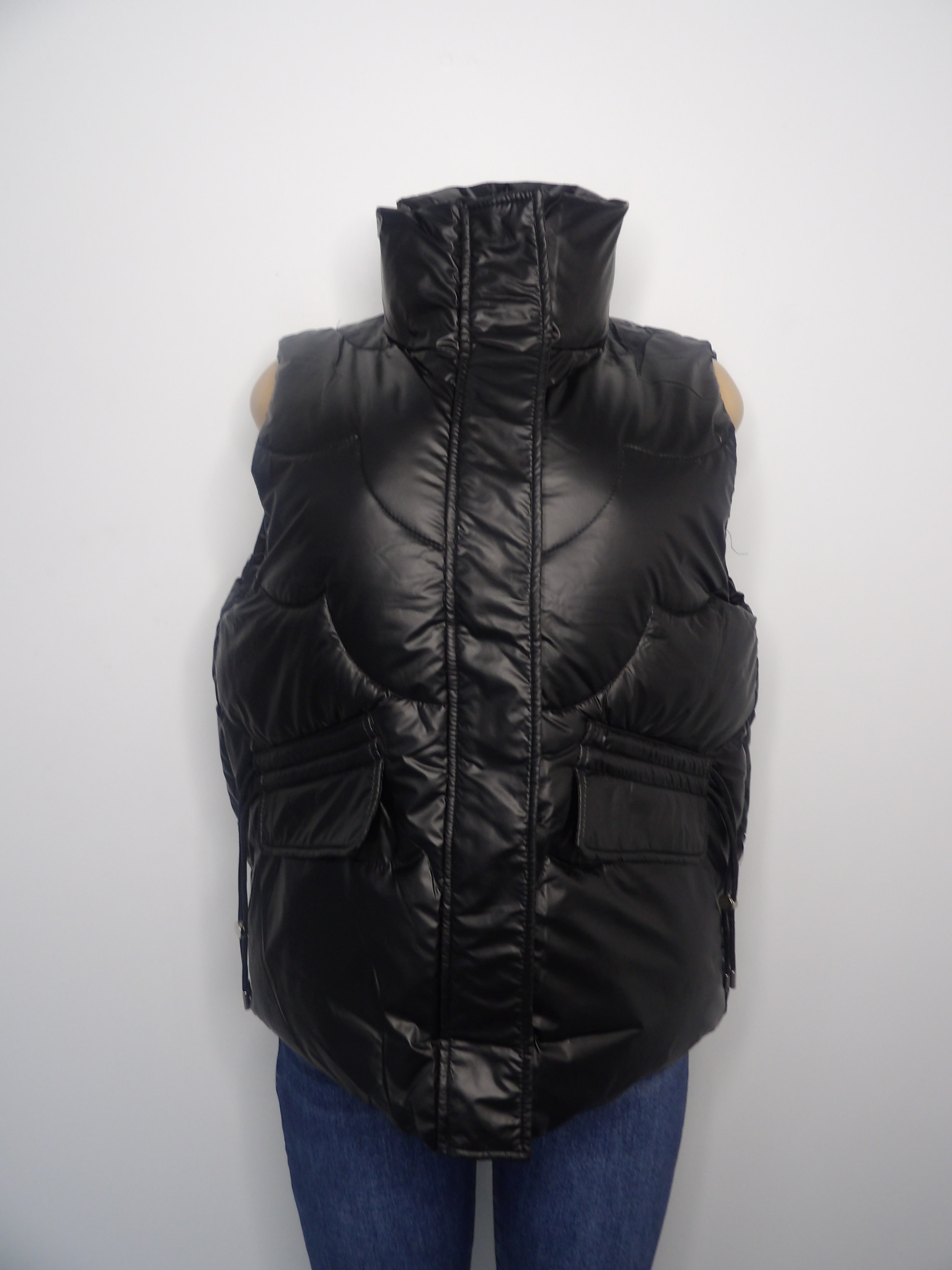 Shinny Puffer Vest - Closet Space