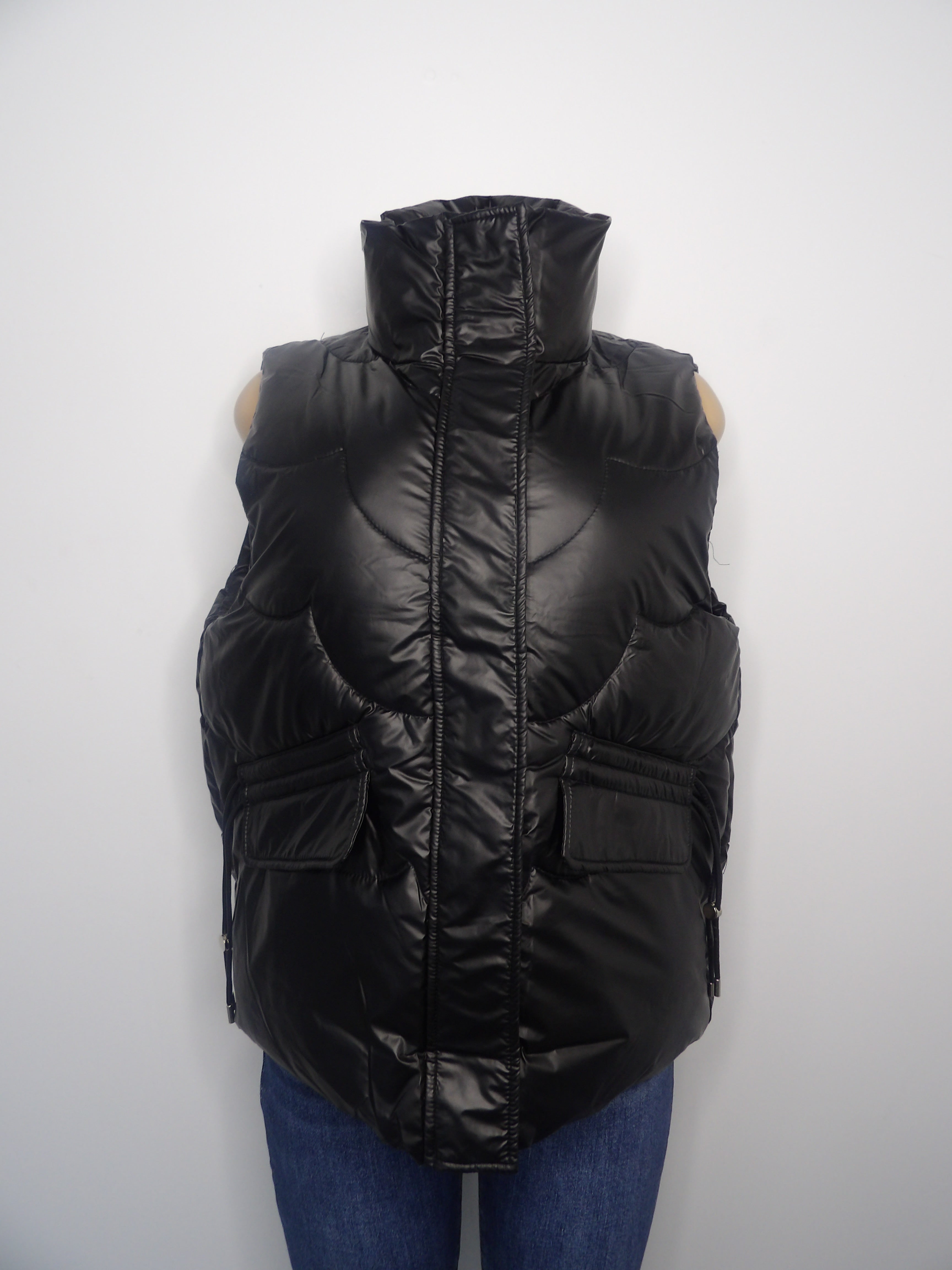 Shinny Puffer Vest - Closet Space