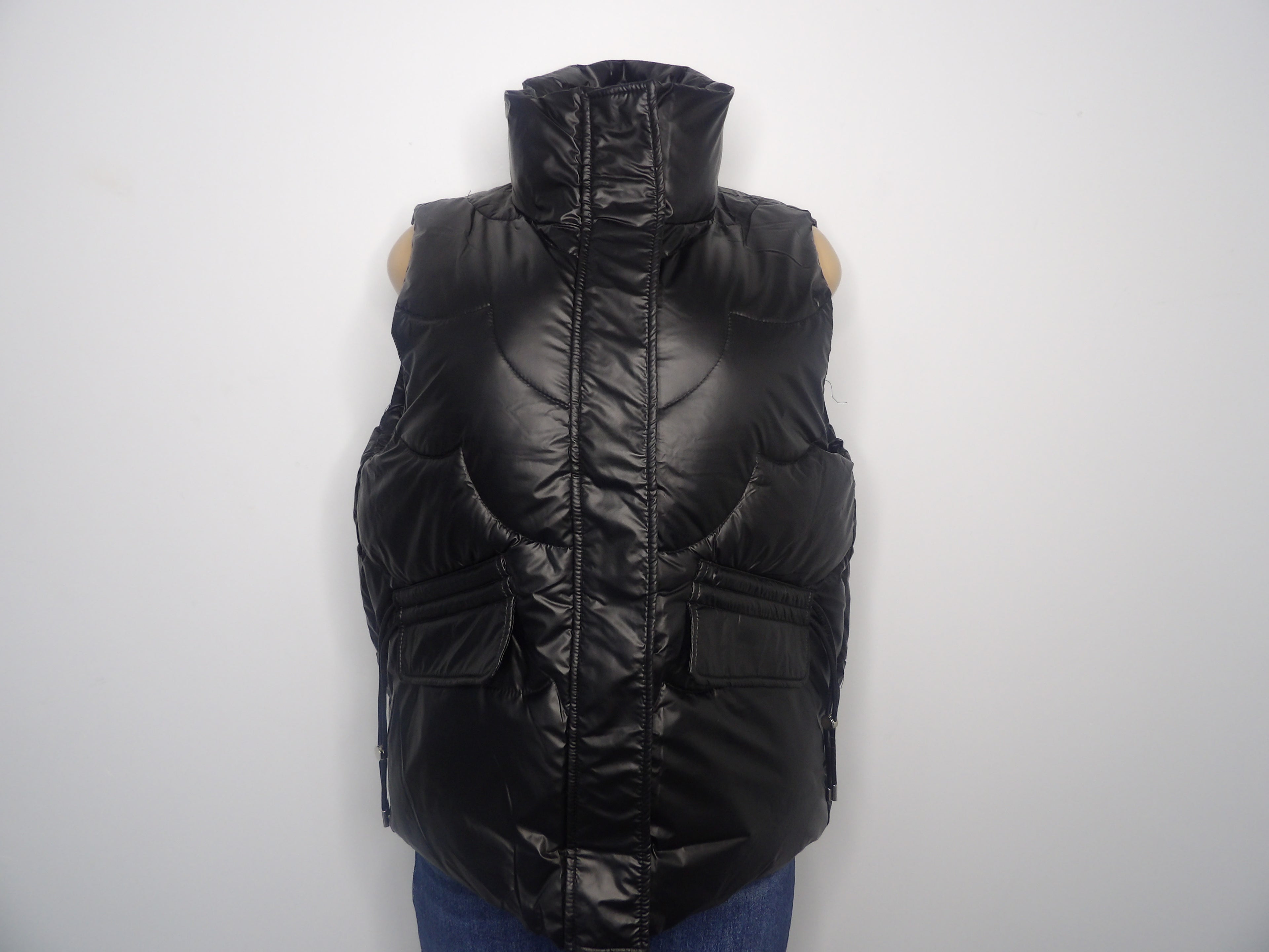 Shinny Puffer Vest - Closet Space