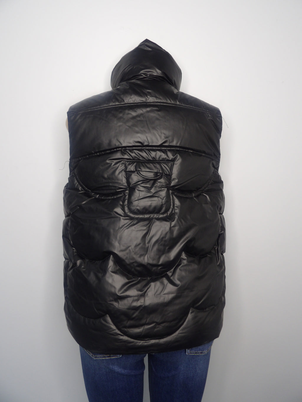 Shinny Puffer Vest - Closet Space