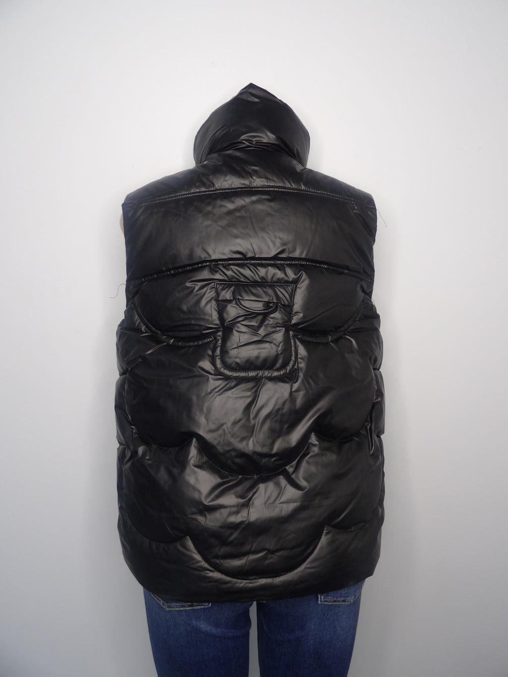 Shinny Puffer Vest - Closet Space