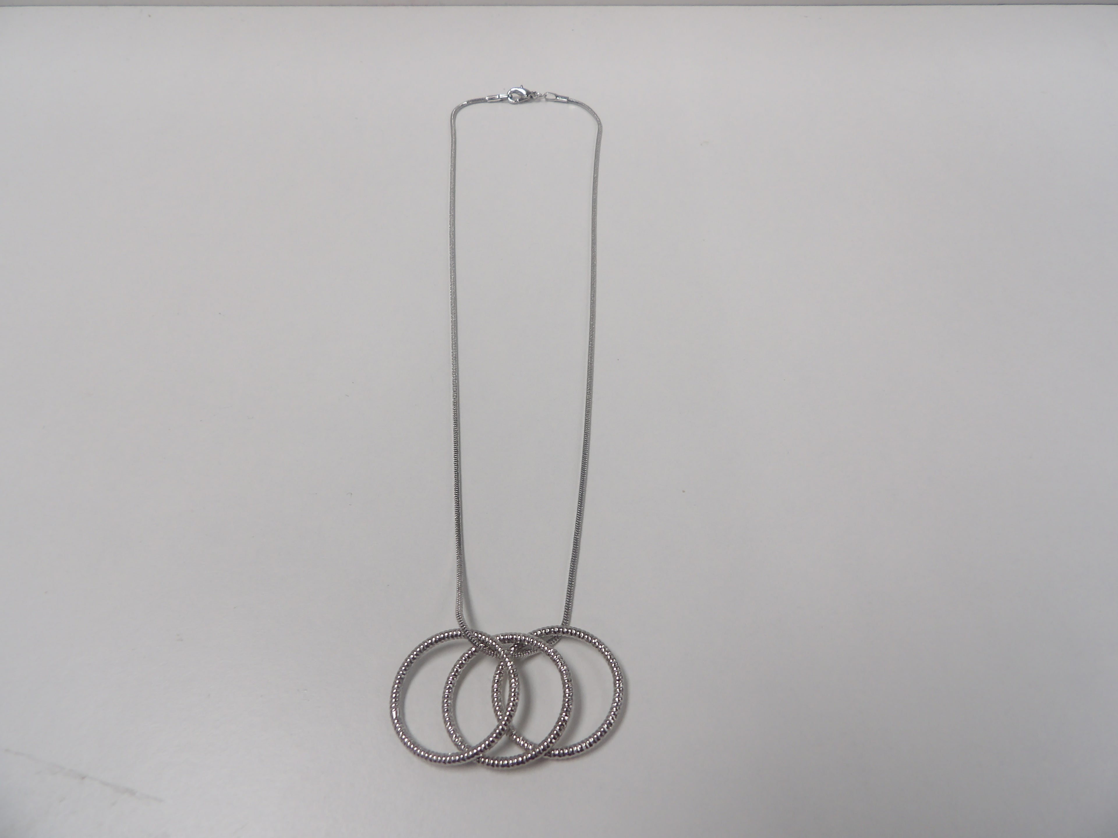 Three-Ring Necklace - Closet Space