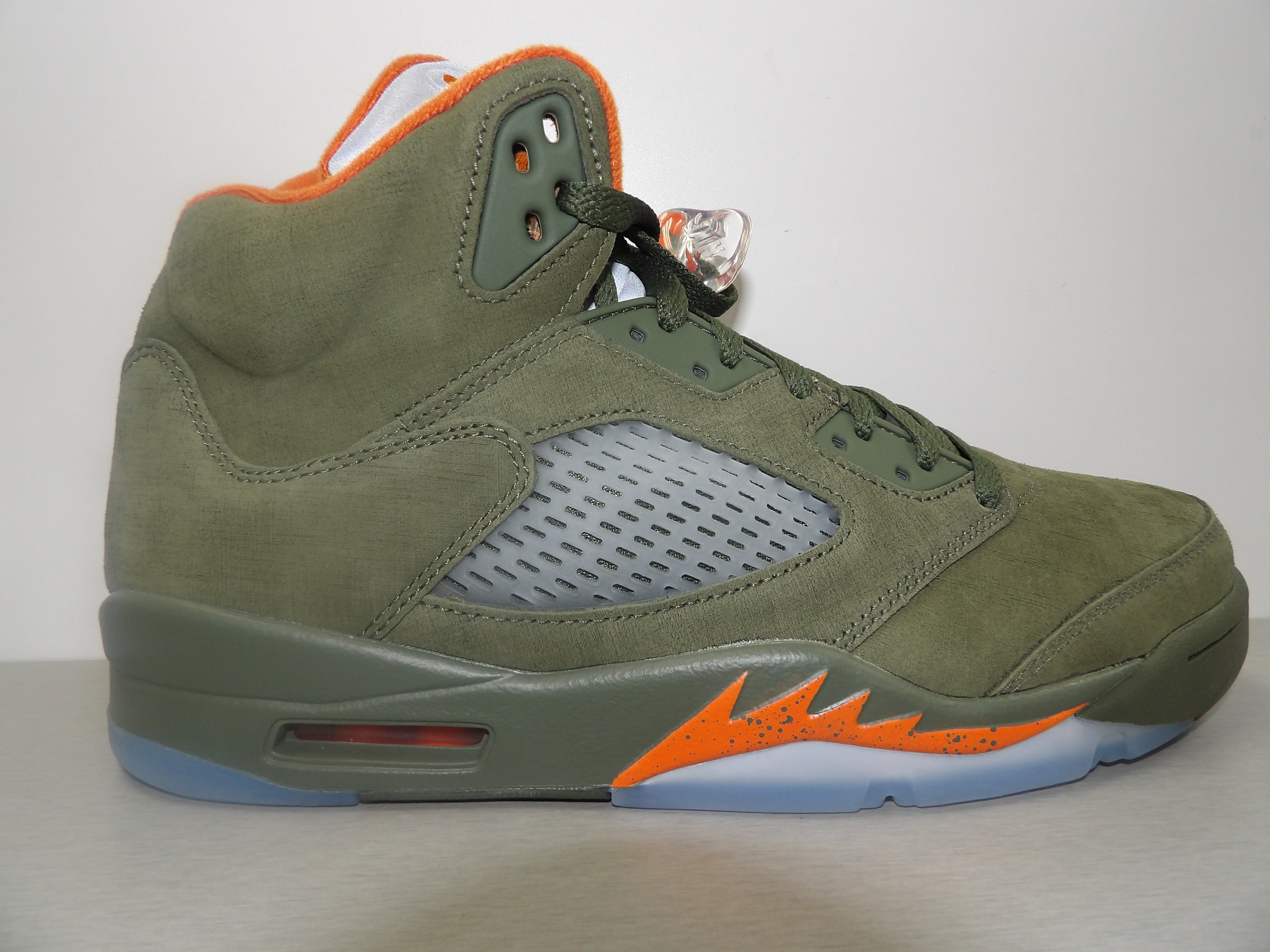 Air Jordan 5 Retro