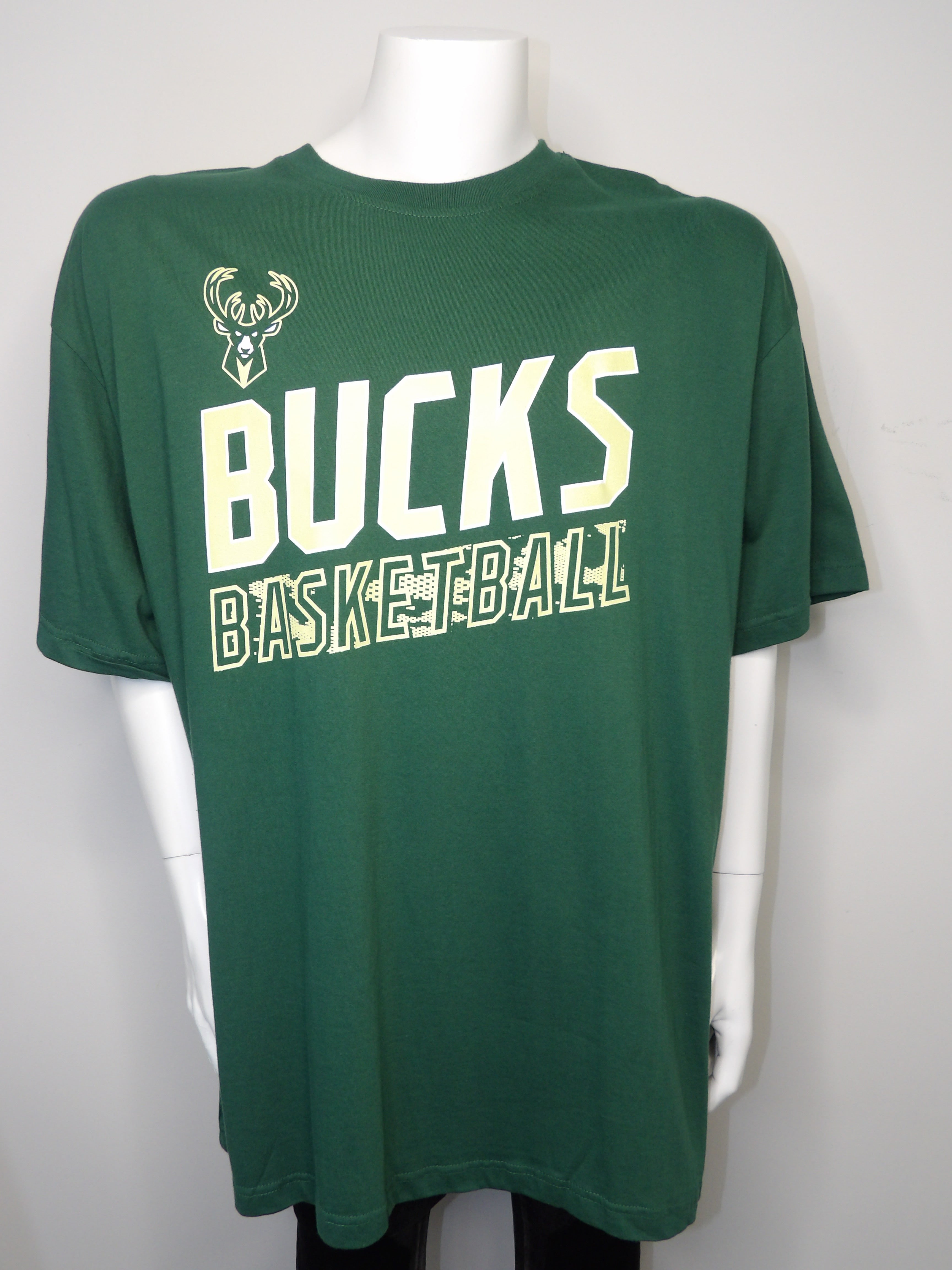 Milwaukee Bucks T-Shirt