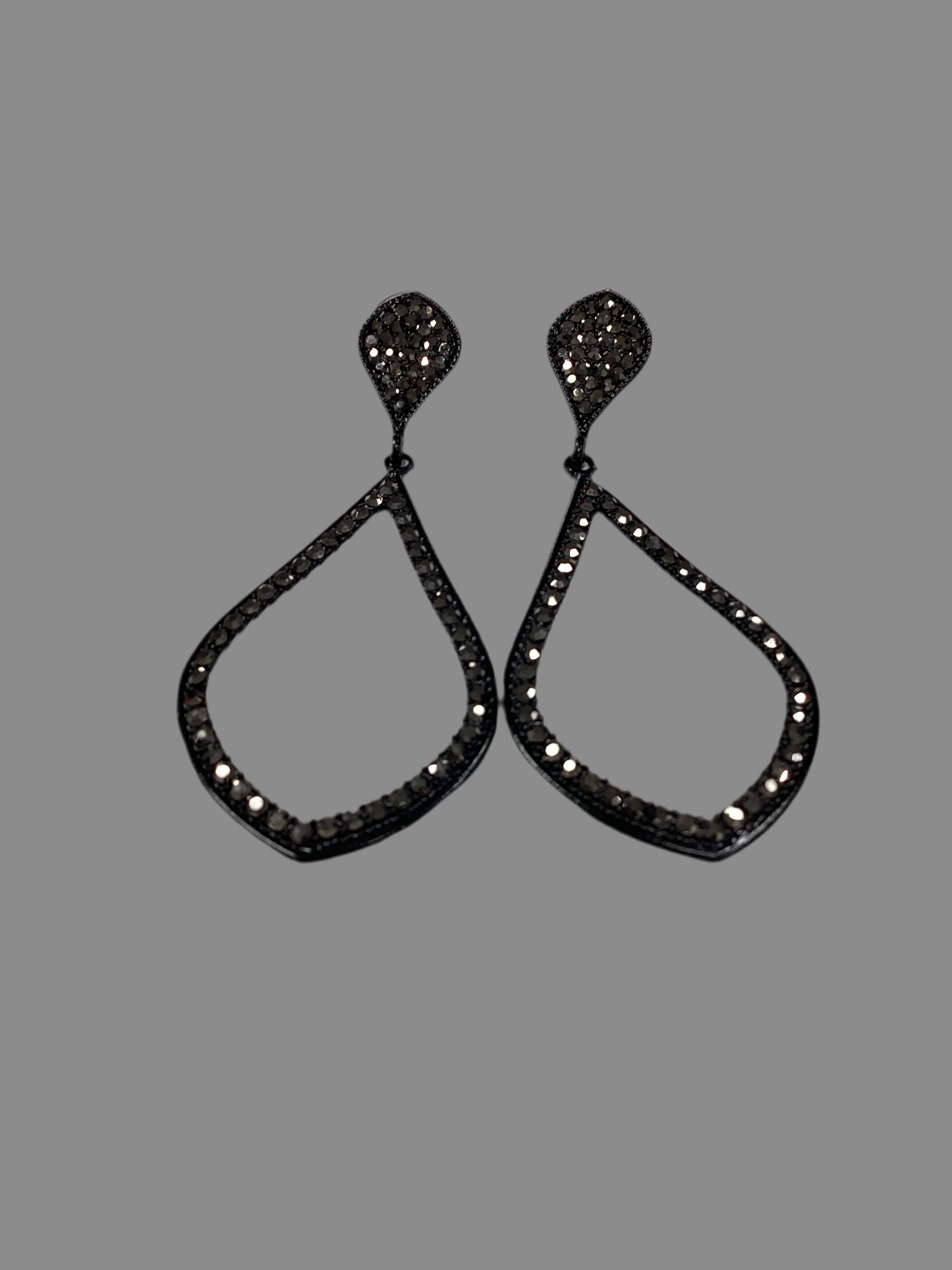 Tear Drop Dangle Earrings