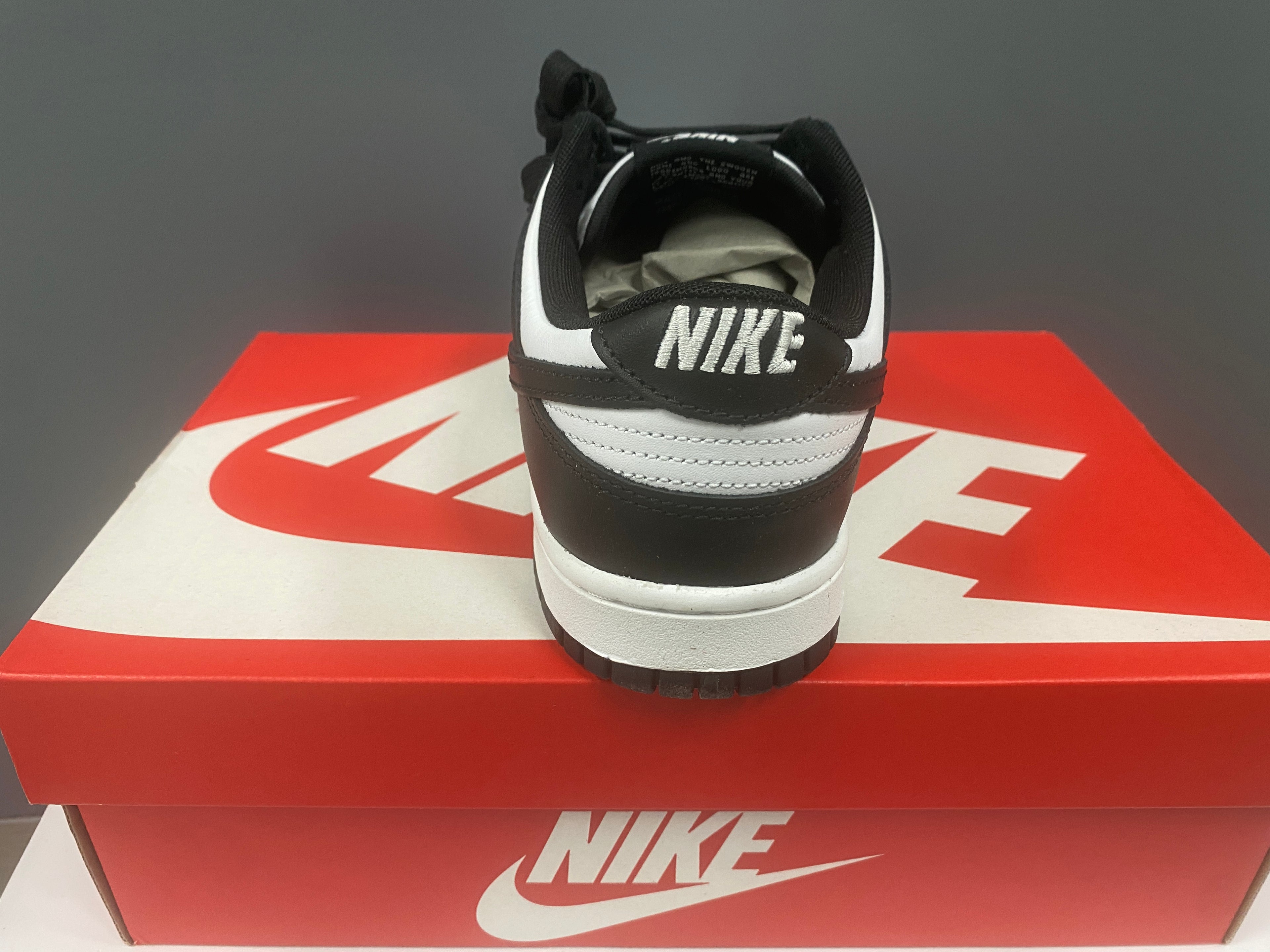 Nike Panda Dunk Low Retro