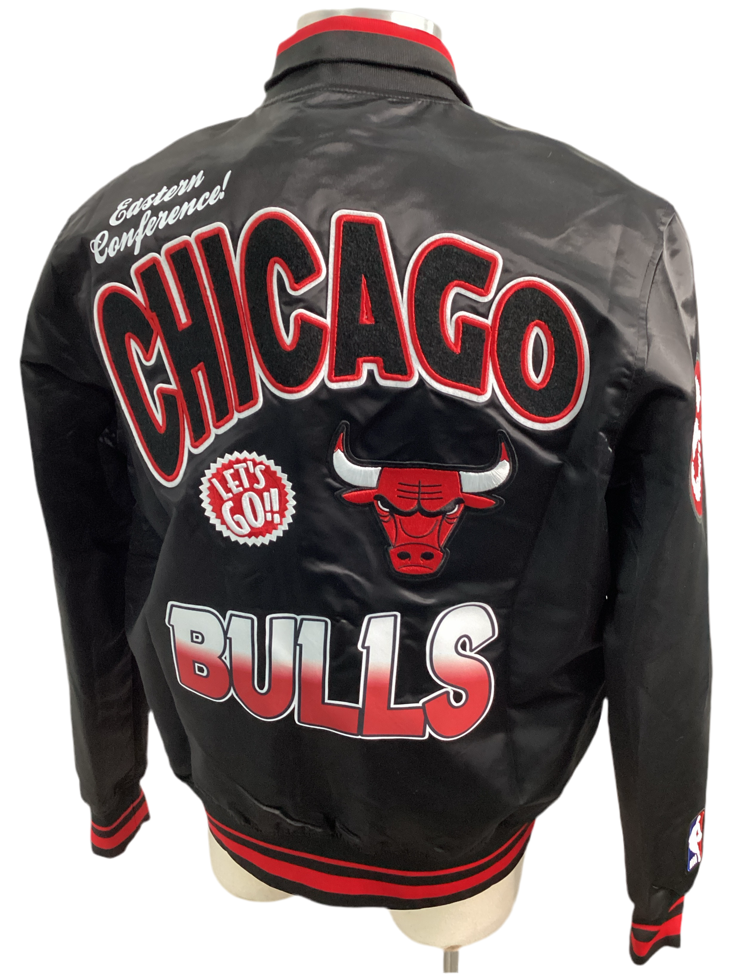 Pro-Standard Chicago Bulls Turn It Up Satin Jacket