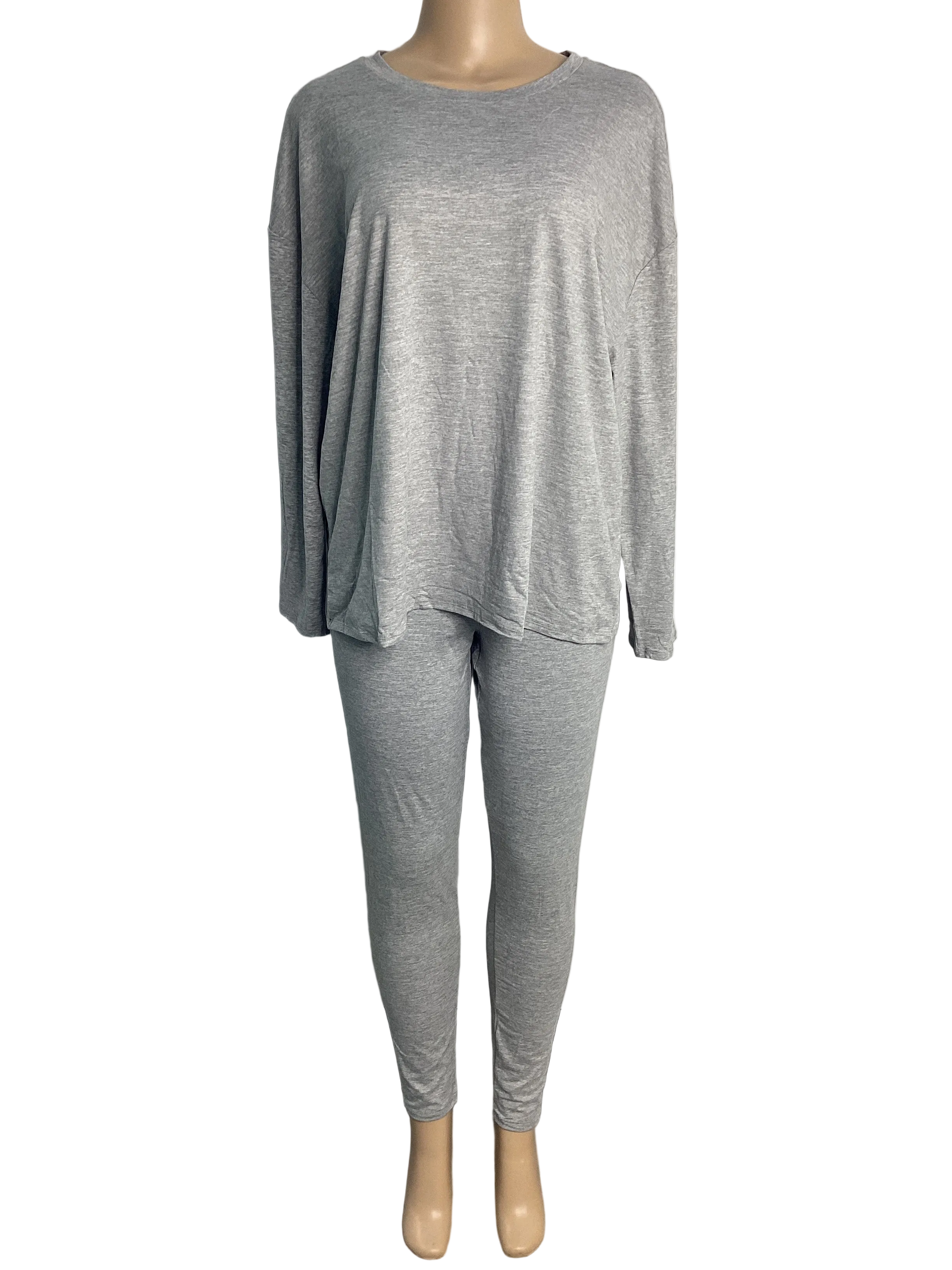 Curvy - Solid Long Sleeve Top & Legging Set