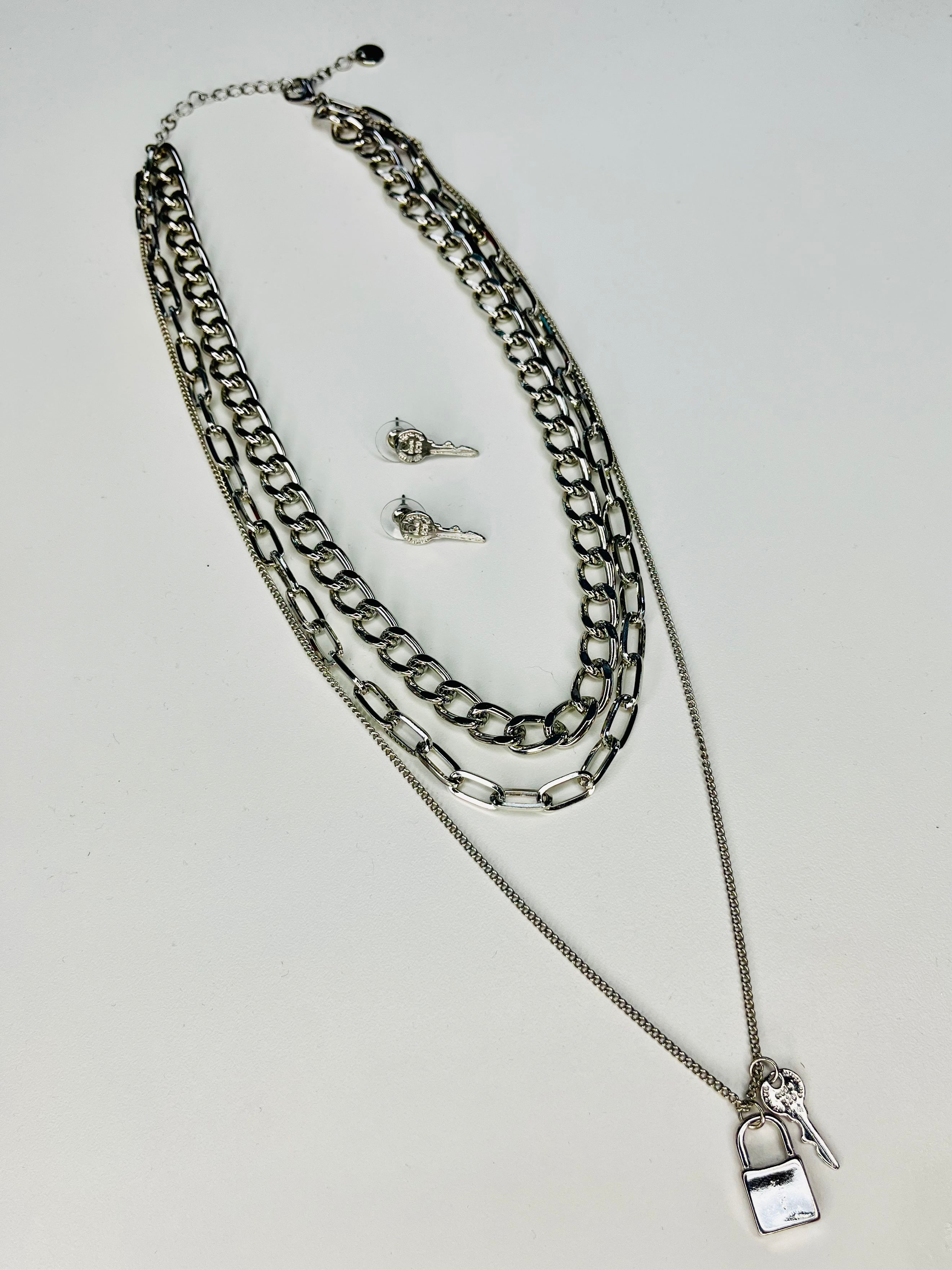 Lock & Key Chunky Layered Chains W/ Key Earrings - Closet Space