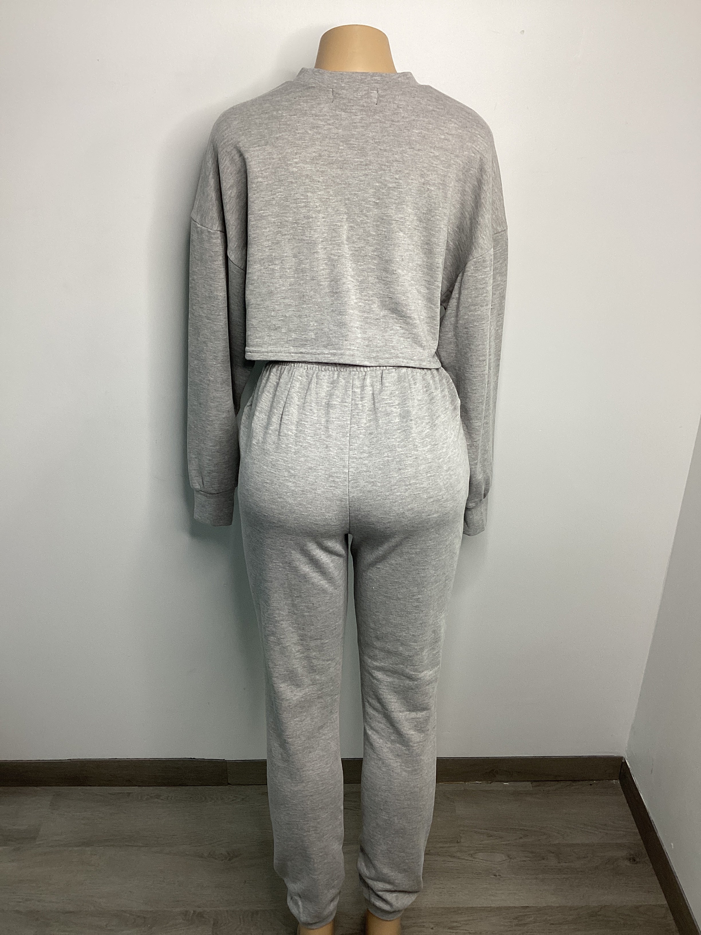 Chill Evening Cropped Tracksuit - Closet Space