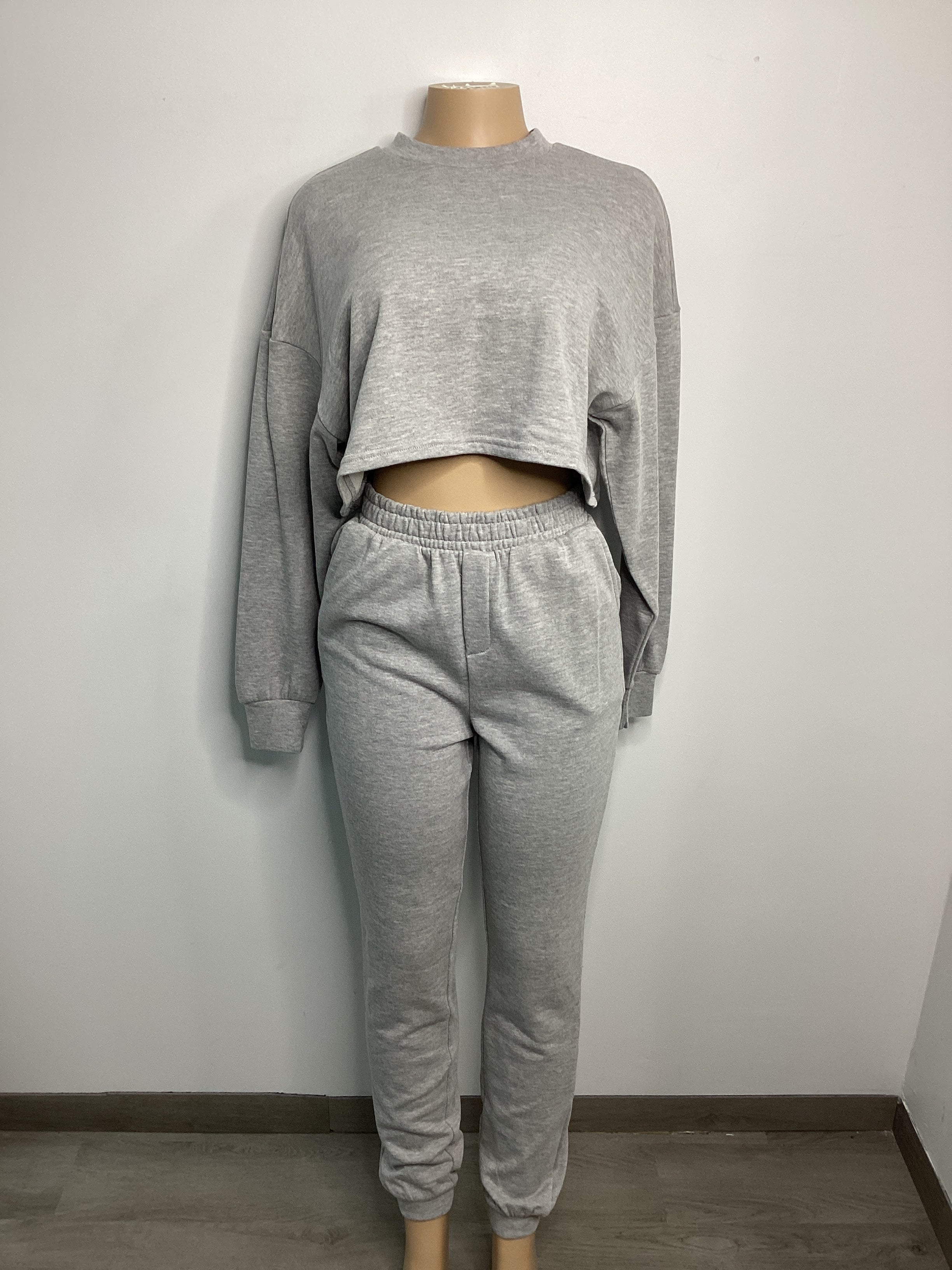 Chill Evening Cropped Tracksuit - Closet Space