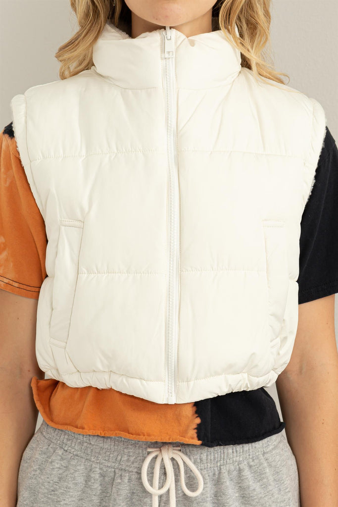 Cropped Puffer Vest - Closet Space