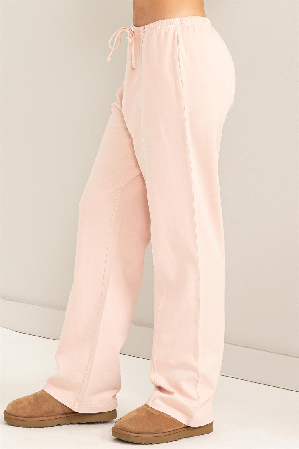 Loose and Comfy Sweatpants - Closet Space
