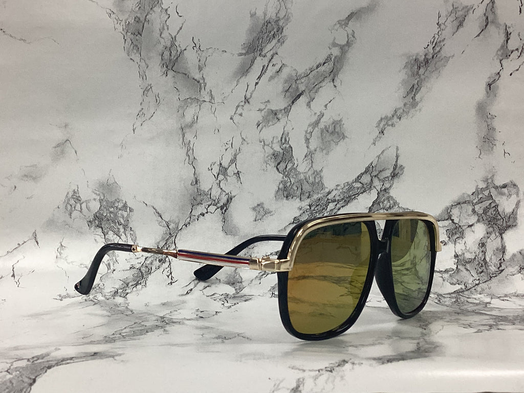 Aviator Gold Trim Sunglasses - Closet Space