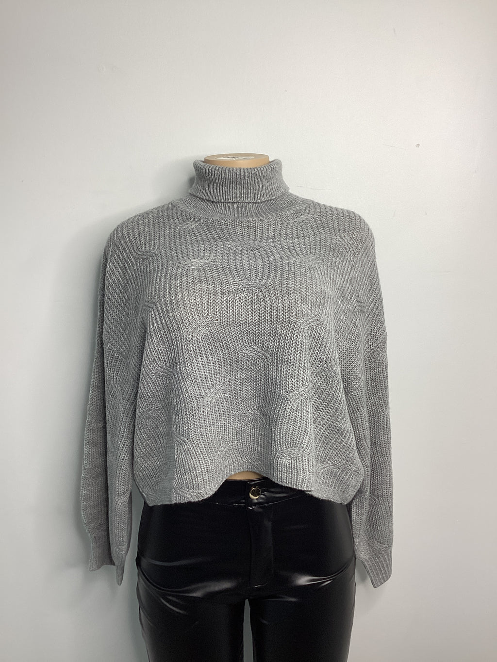 Ribbed Soft Knit Turtleneck Sweater - Closet Space