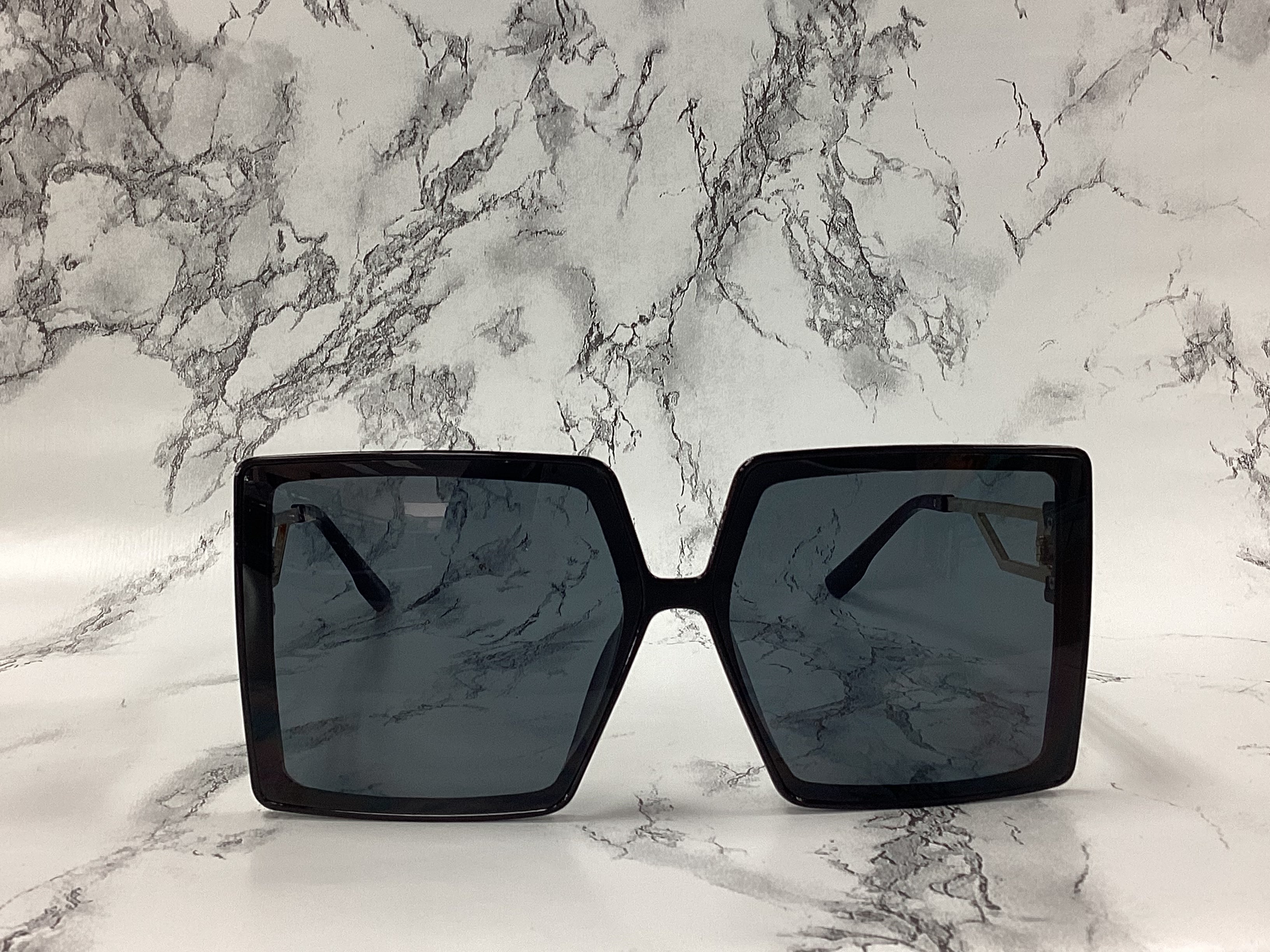 Walking With Class Sunglasses - Closet Space