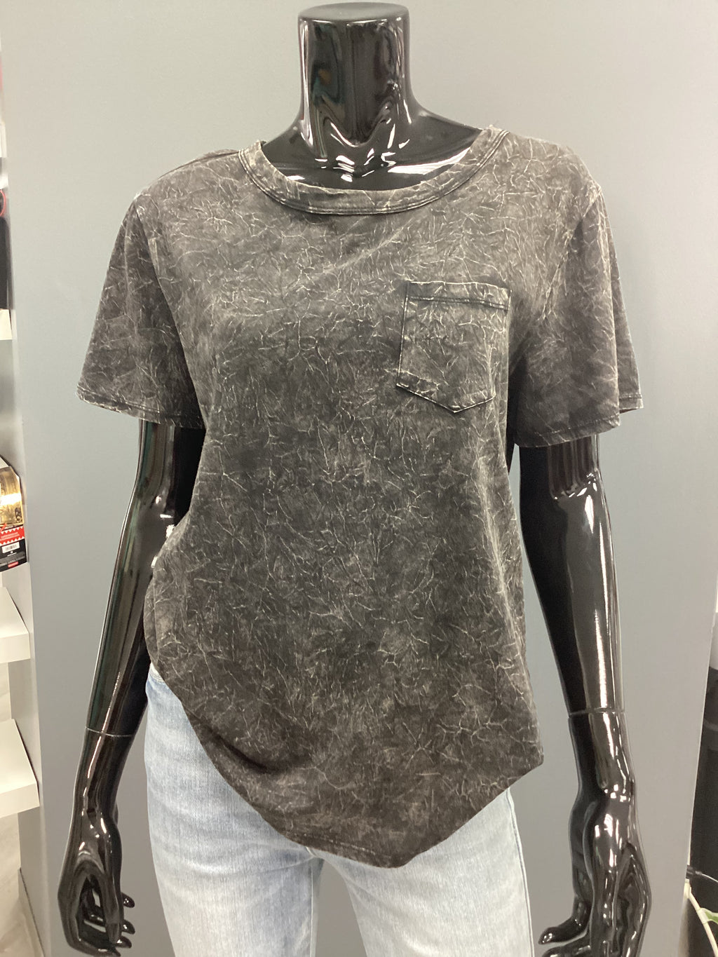 Oversized Pocket Tee - Closet Space
