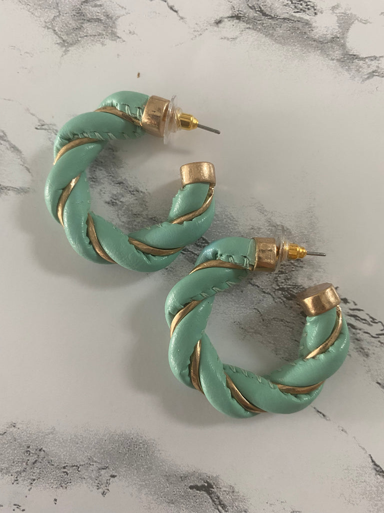 Two Tone Twist Hoop Earrings - Closet Space