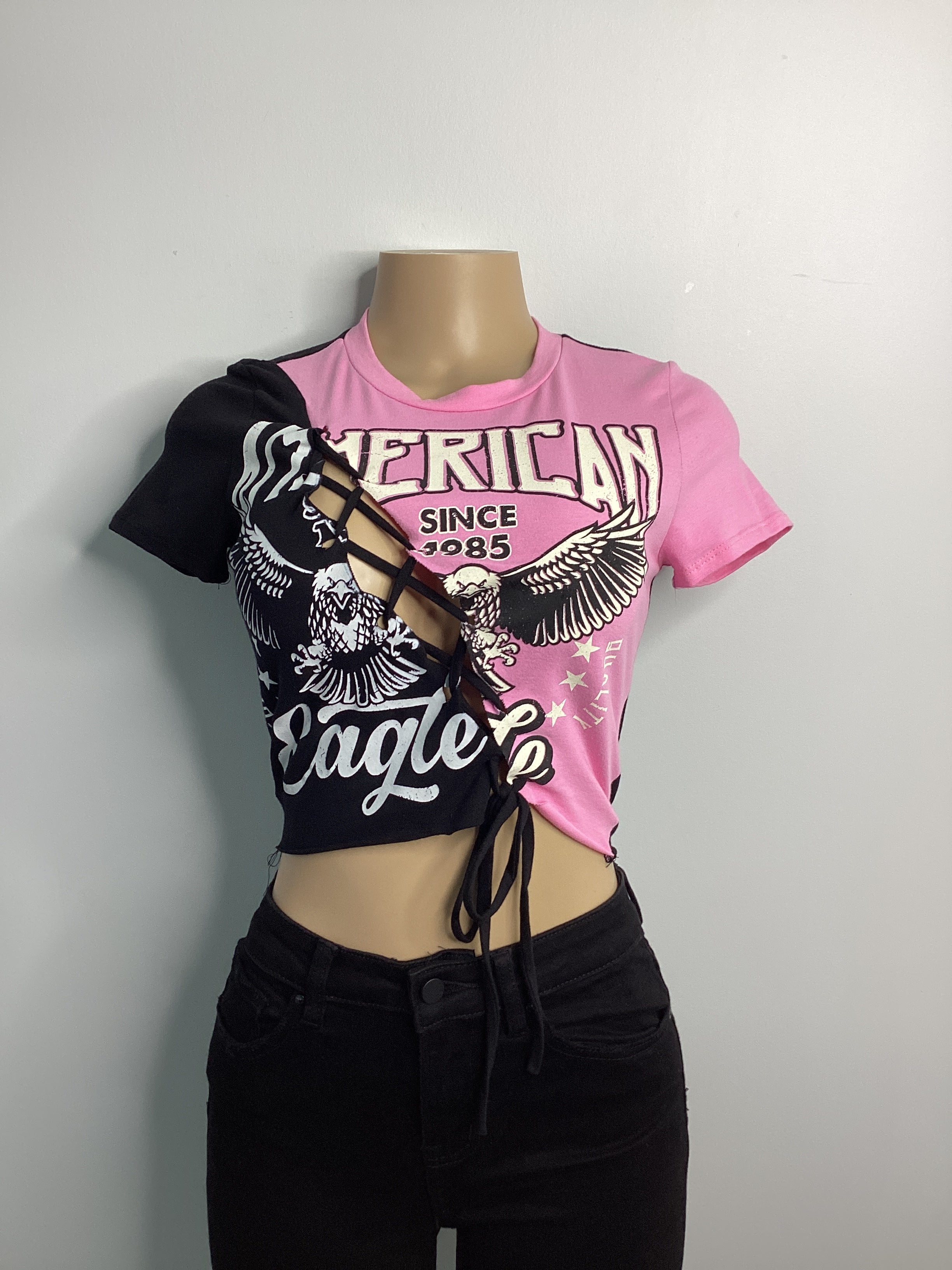 Color Block Open Front Cross Tie Screen Print Top - Closet Space