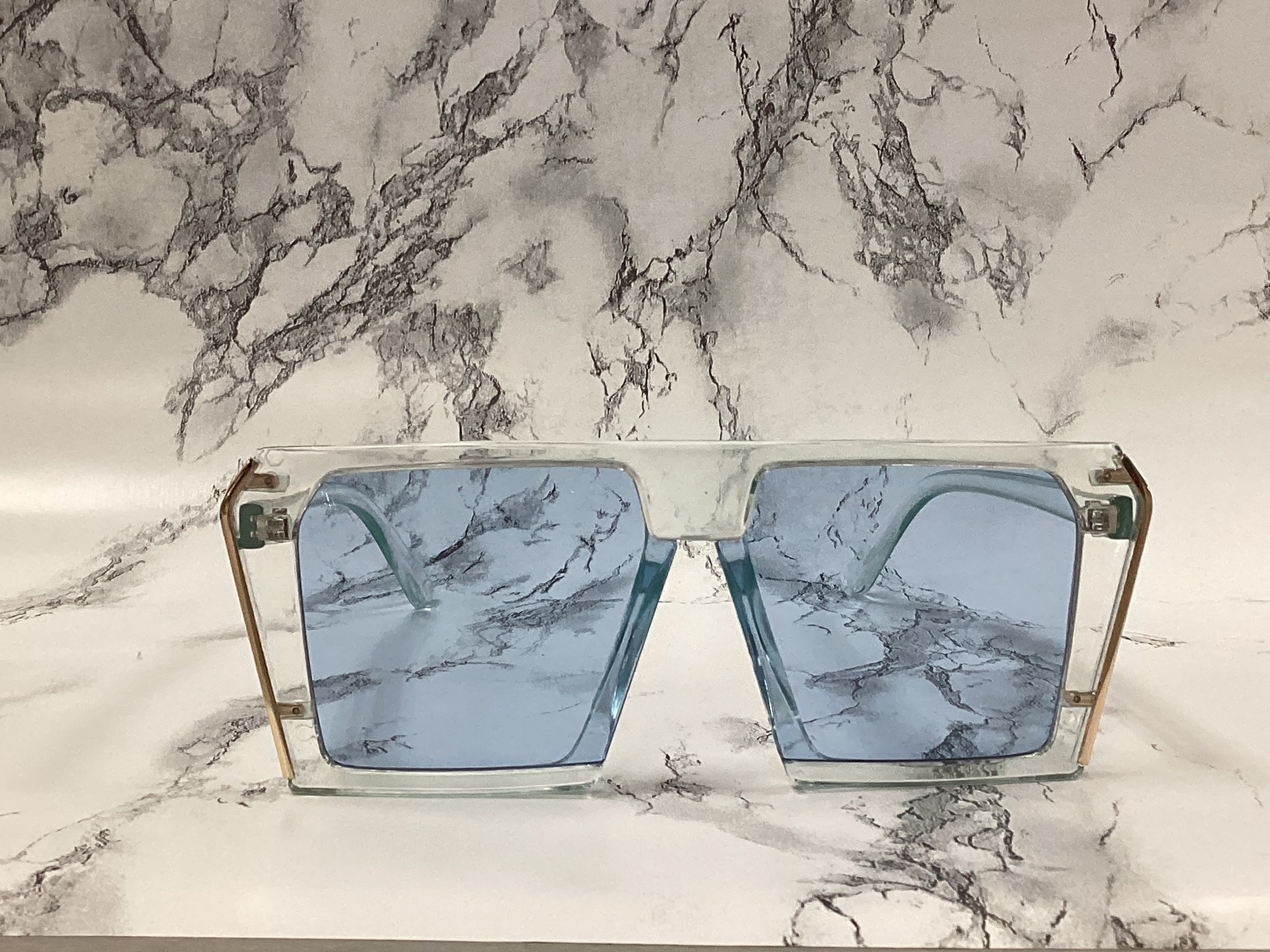 Abstract Square Sunglasses W/ Gold Trim - Closet Space
