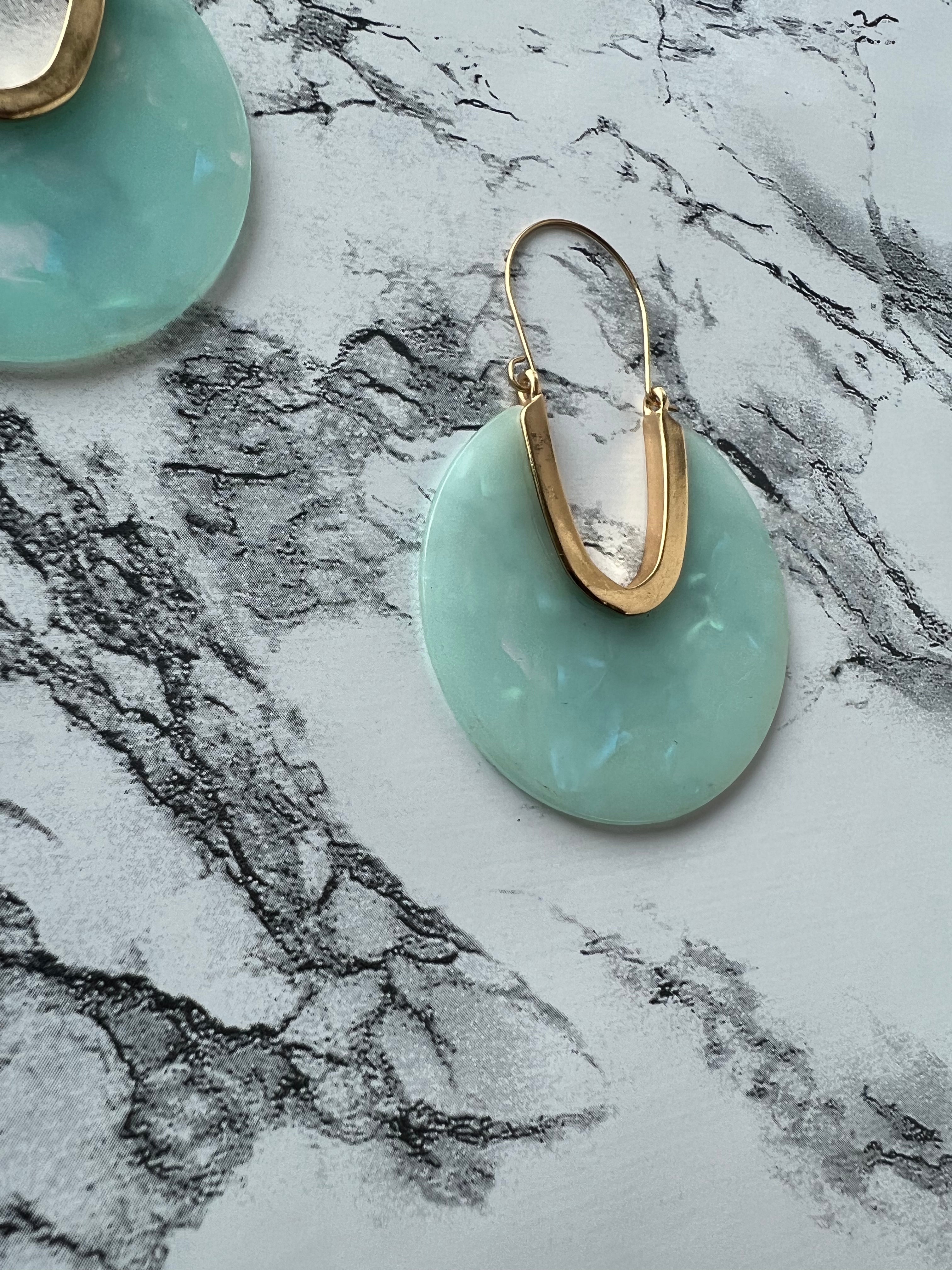 Round Resin Earrings - Closet Space