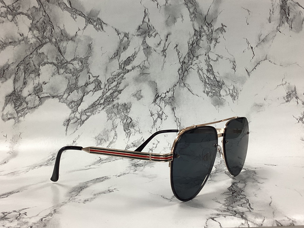 Aviator Flat Sunglasses - Closet Space