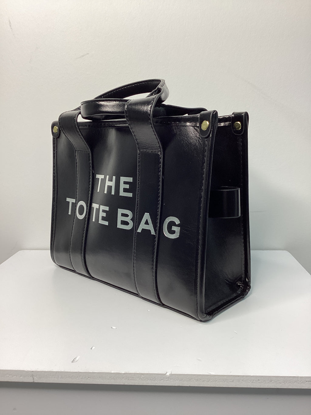 THE TOTE BAG Metallics Crossbody Handbag - Closet Space