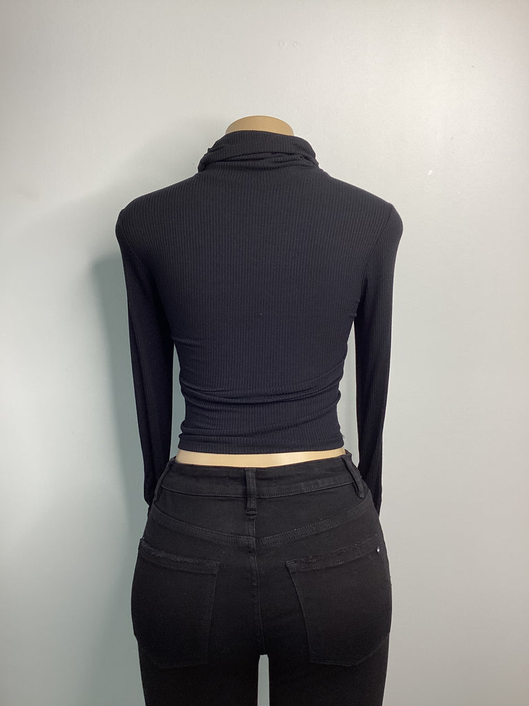 Ribbed Knit Stretch Liquid Leather Turtleneck - Closet Space