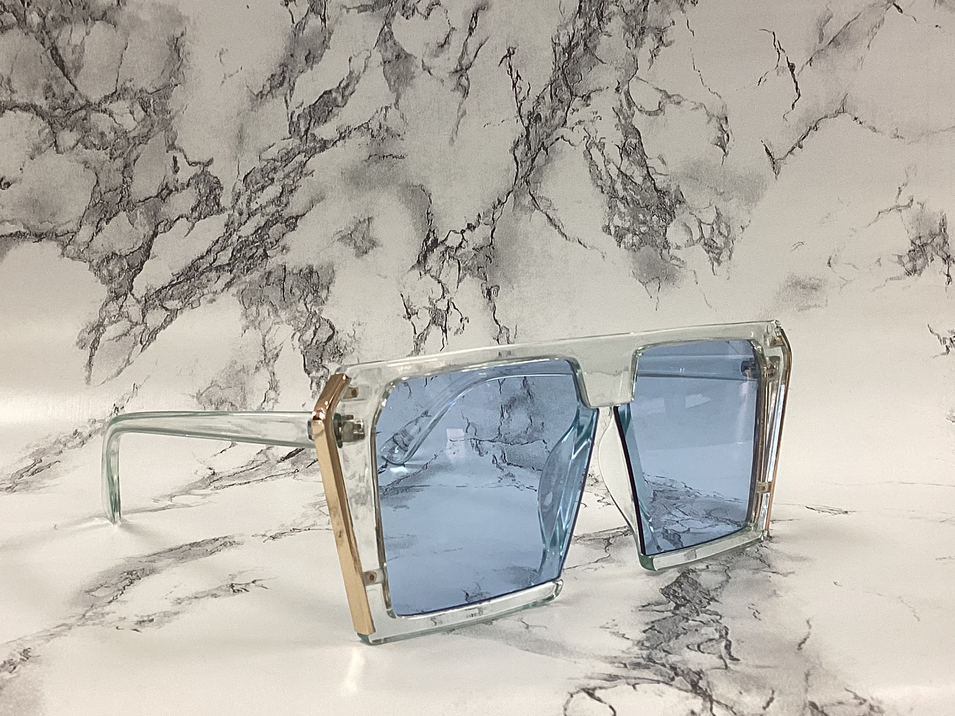 Abstract Square Sunglasses W/ Gold Trim - Closet Space