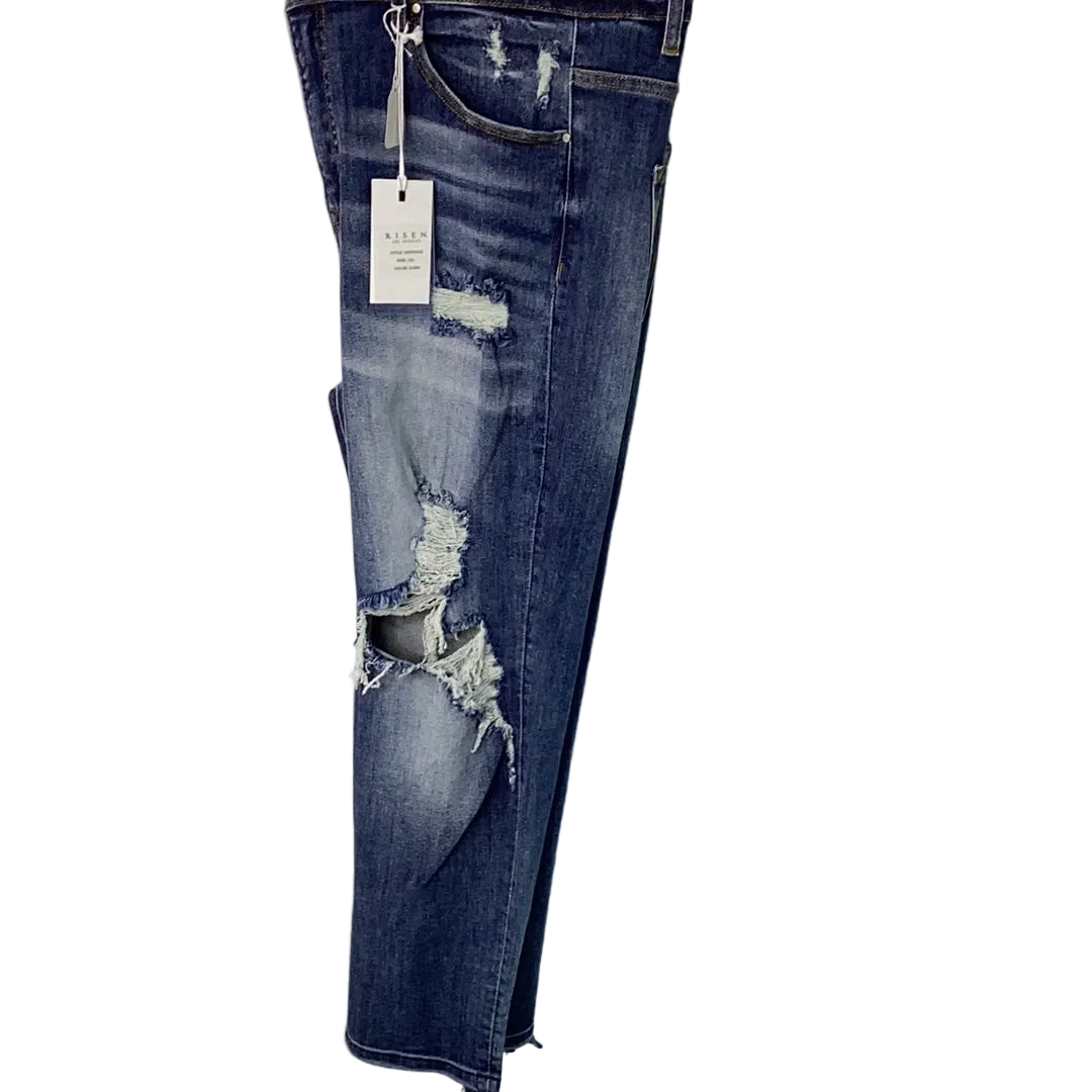Curvy - Risen Destroyed Denim Jeans