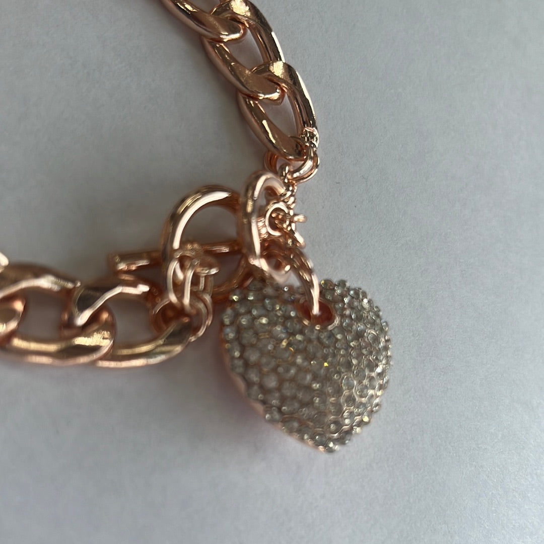 Big Heart Pendent T-Bar Bracelet - Closet Space