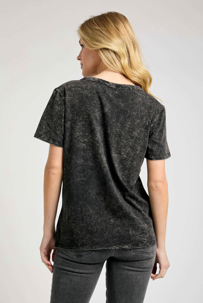 Oversized Pocket Tee - Closet Space