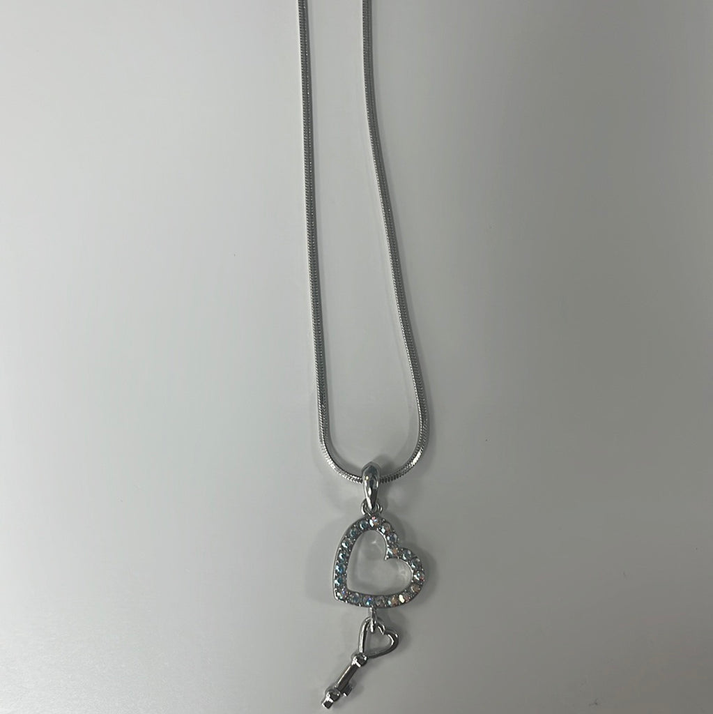 Key To My Heart Necklace - Closet Space