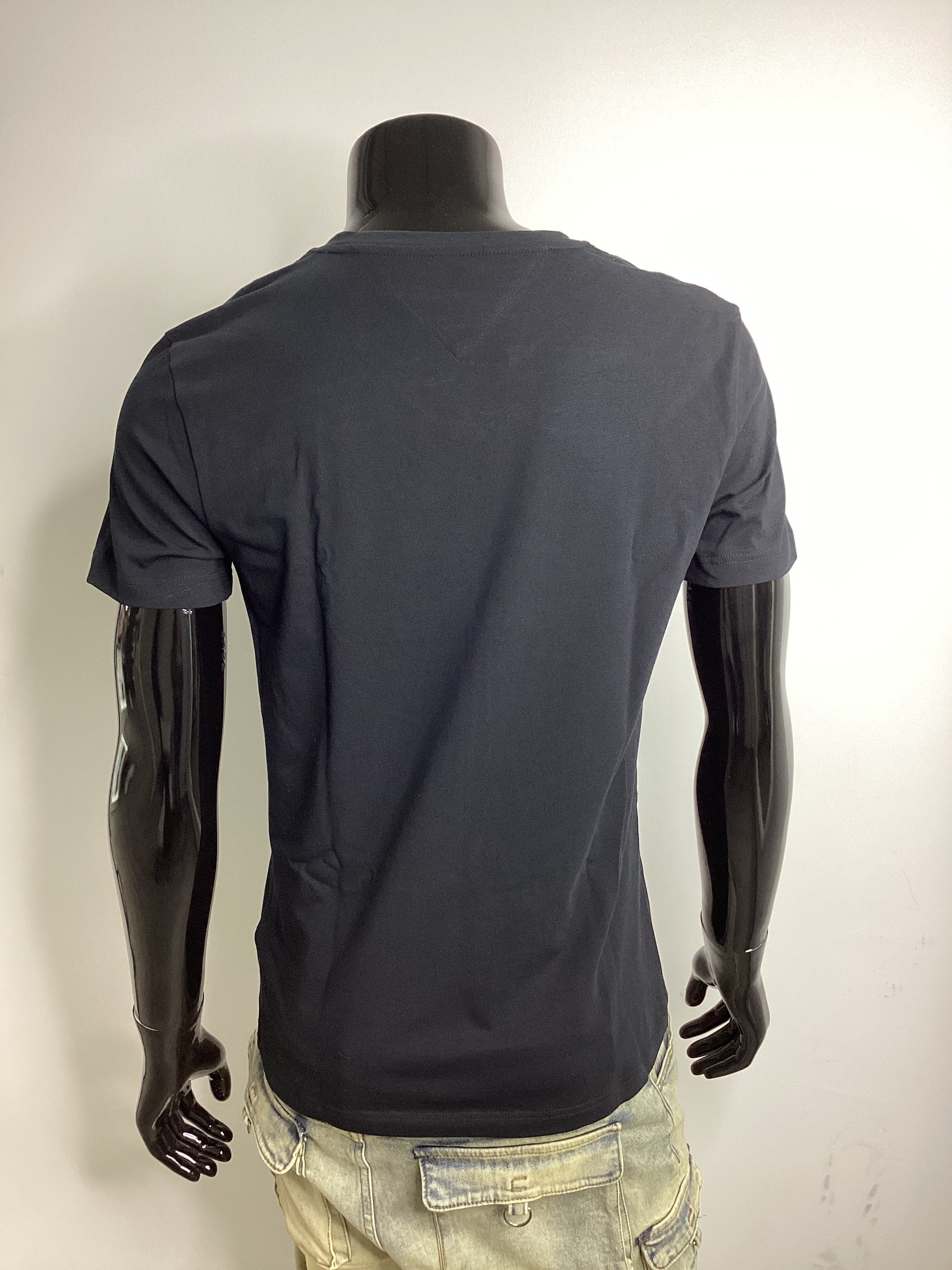 TOMMY HILFIGER V-Neck T-Shirt - Closet Space