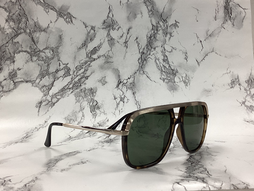 Lux Sunglasses - Closet Space