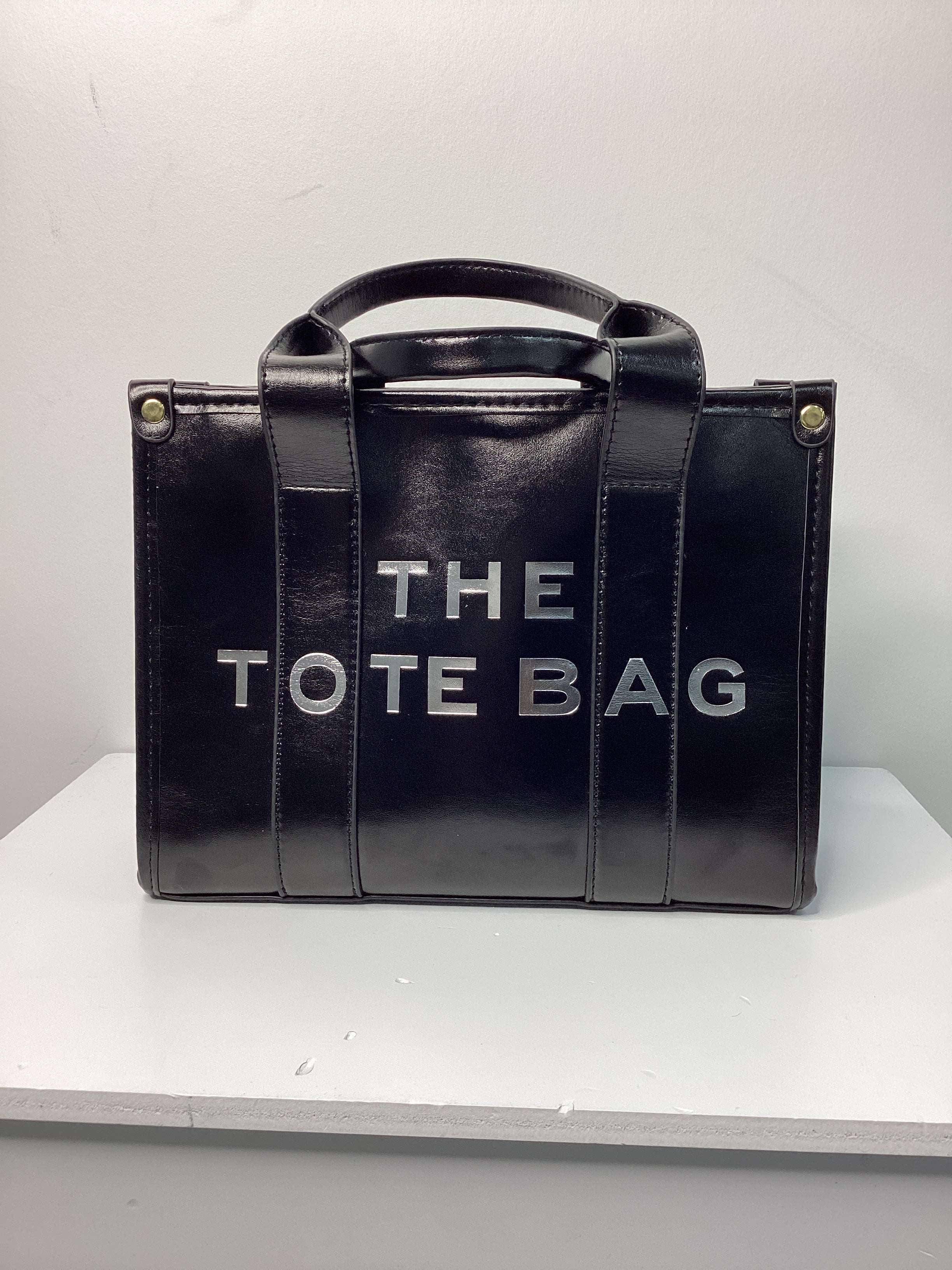 THE TOTE BAG Metallics Crossbody Handbag - Closet Space