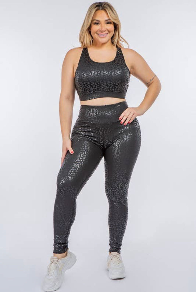 Curvy - Cheetah Active Leggings Tank Set - Closet Space