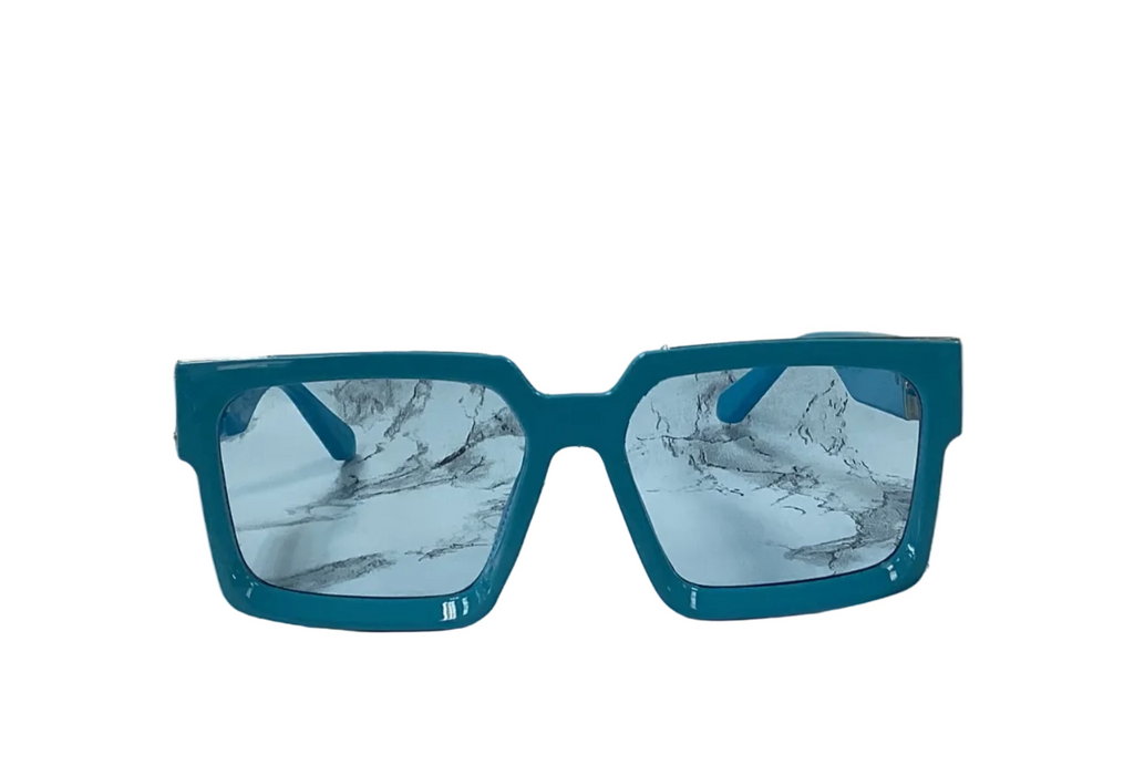 Square Bold Sunglasses - Closet Space