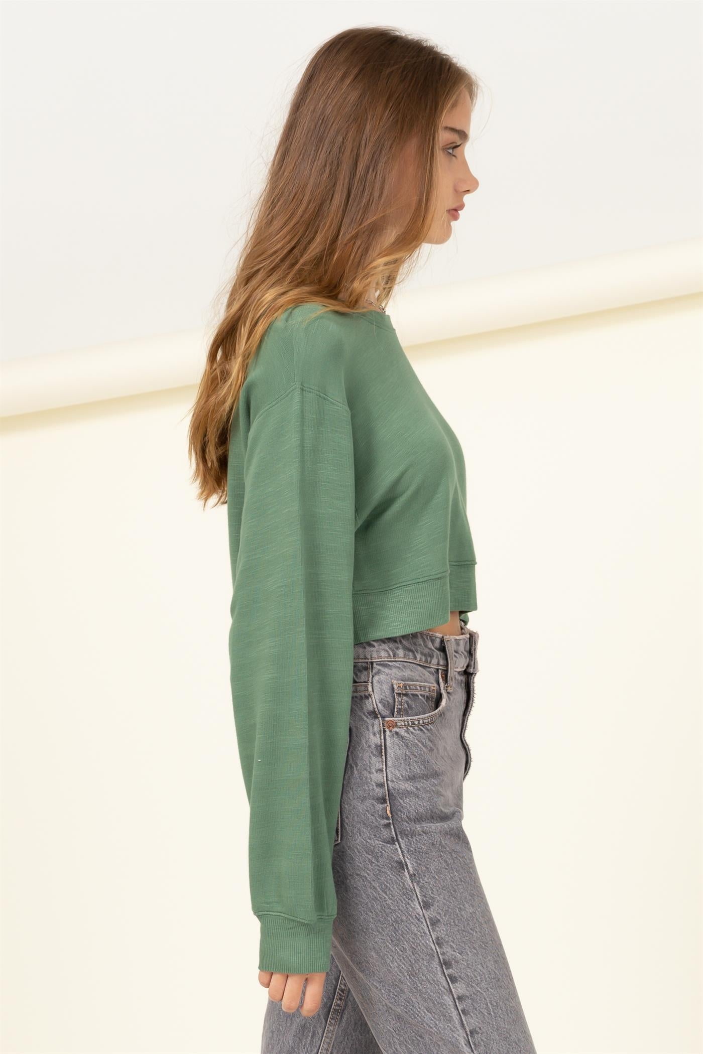 Long Sleeve Crop Boxy Sweatshirt - Closet Space