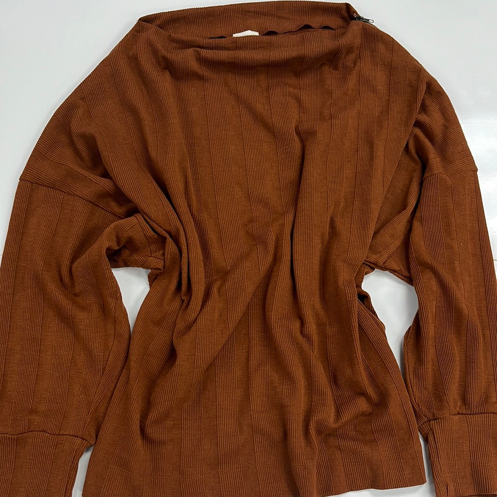 Curvy - Boat Neck Bat Wing Knit Tunic - Closet Space