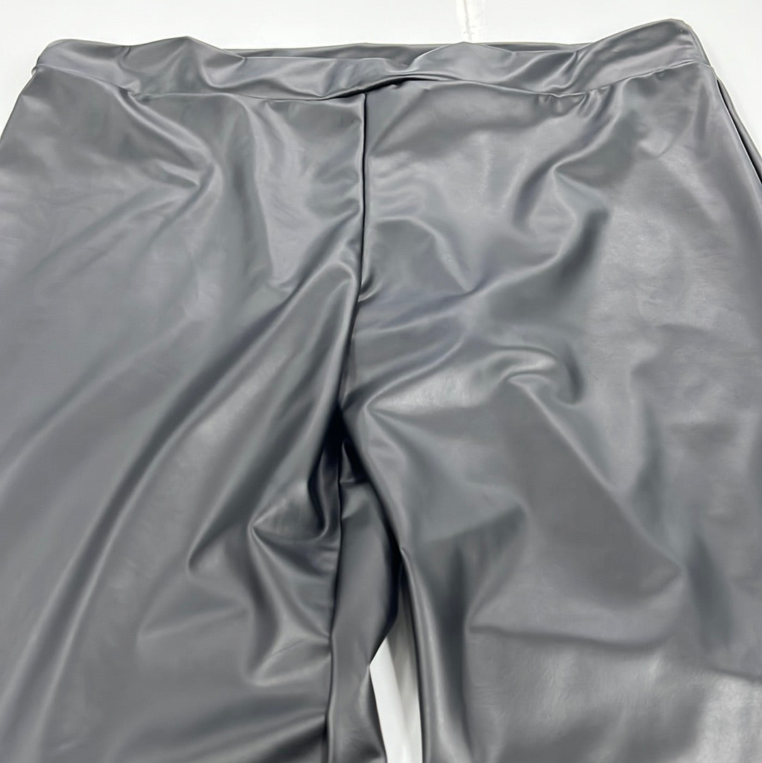 Curvy - Faux Leather Banded Waist Leggings - Closet Space