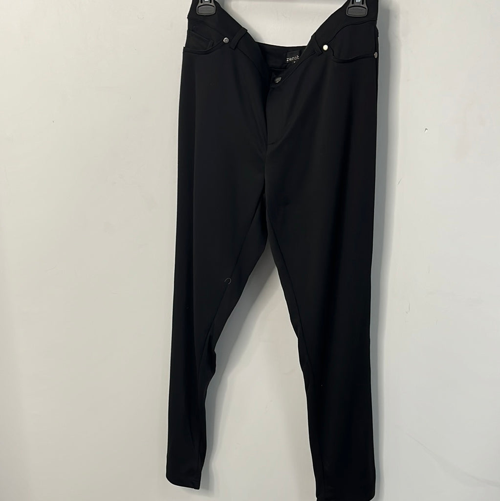 Curvy - Fitted Leg Ponte Pants - Closet Space